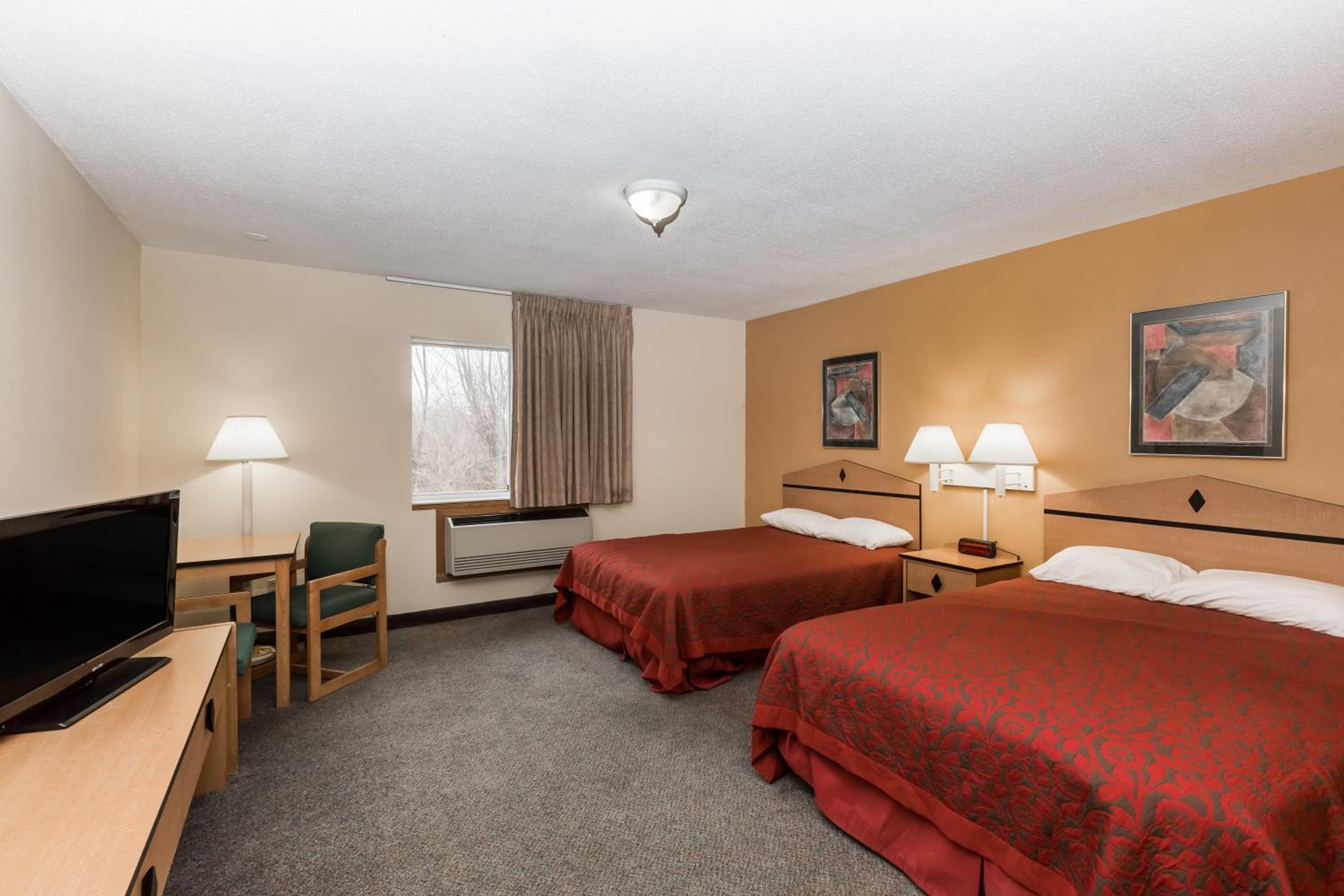 Queen Room with Two Queen Beds - Non-Smoking