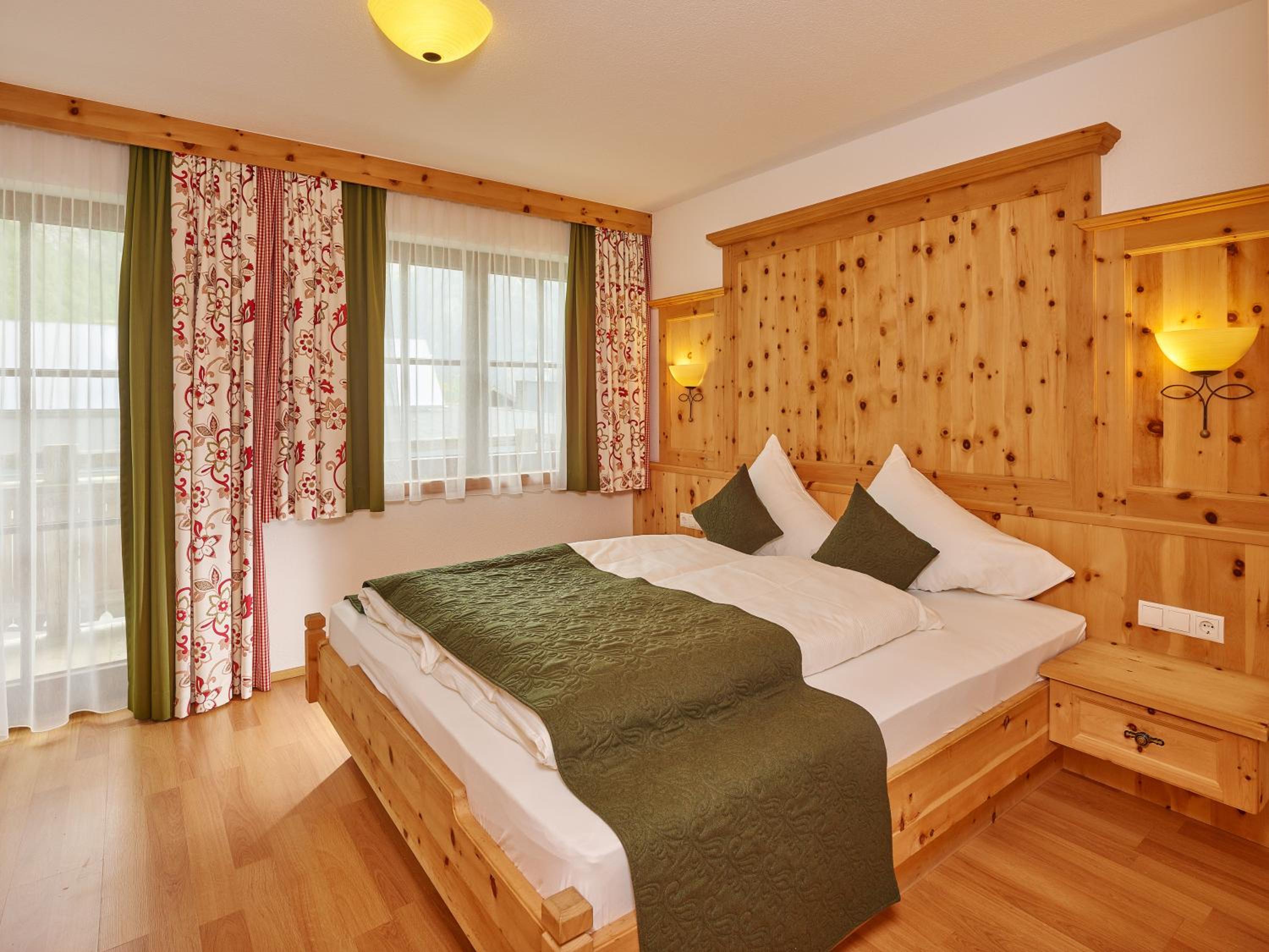 Holiday Home with Sauna (14 Adults)