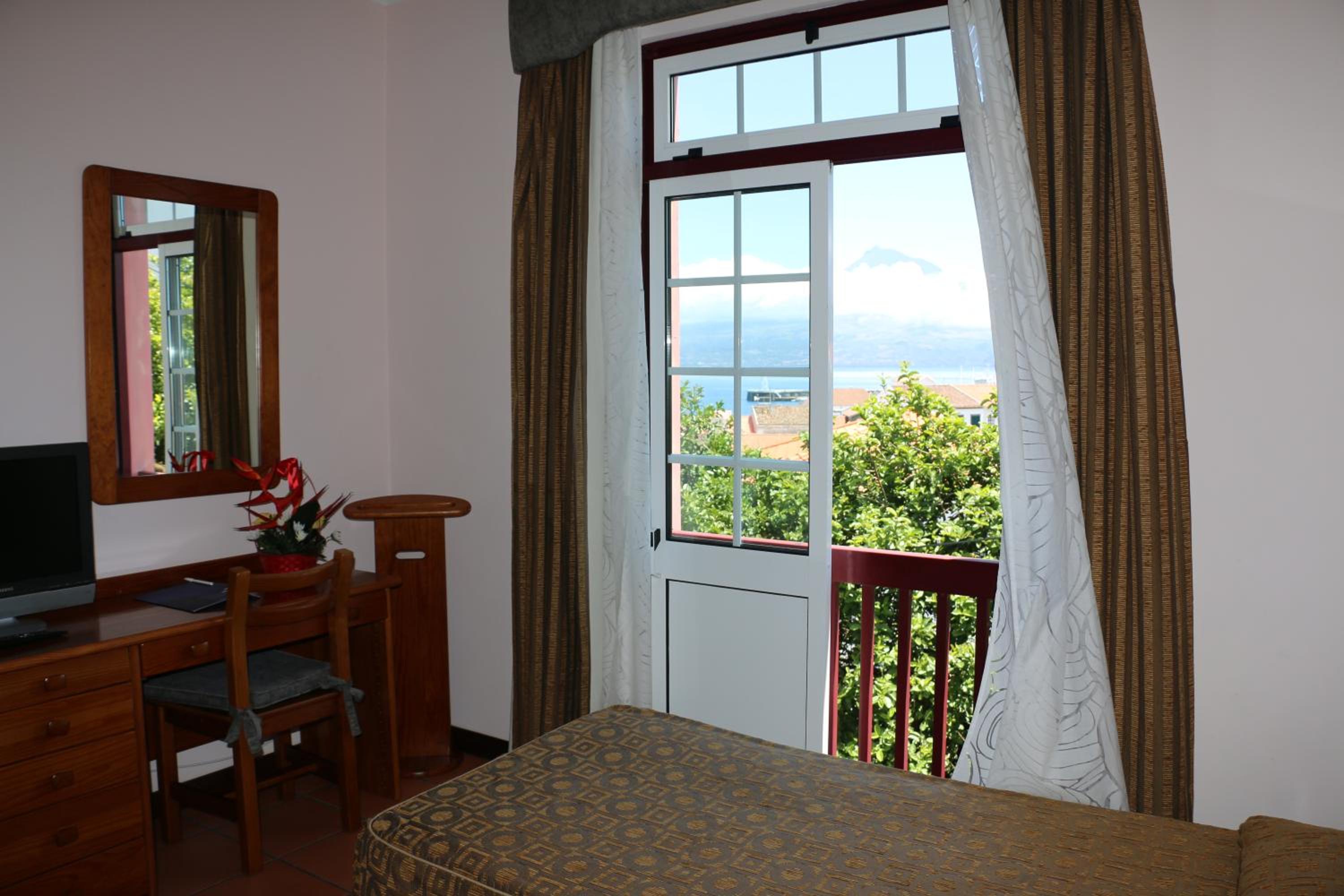 Two-Bedroom Apartment - Photo 15