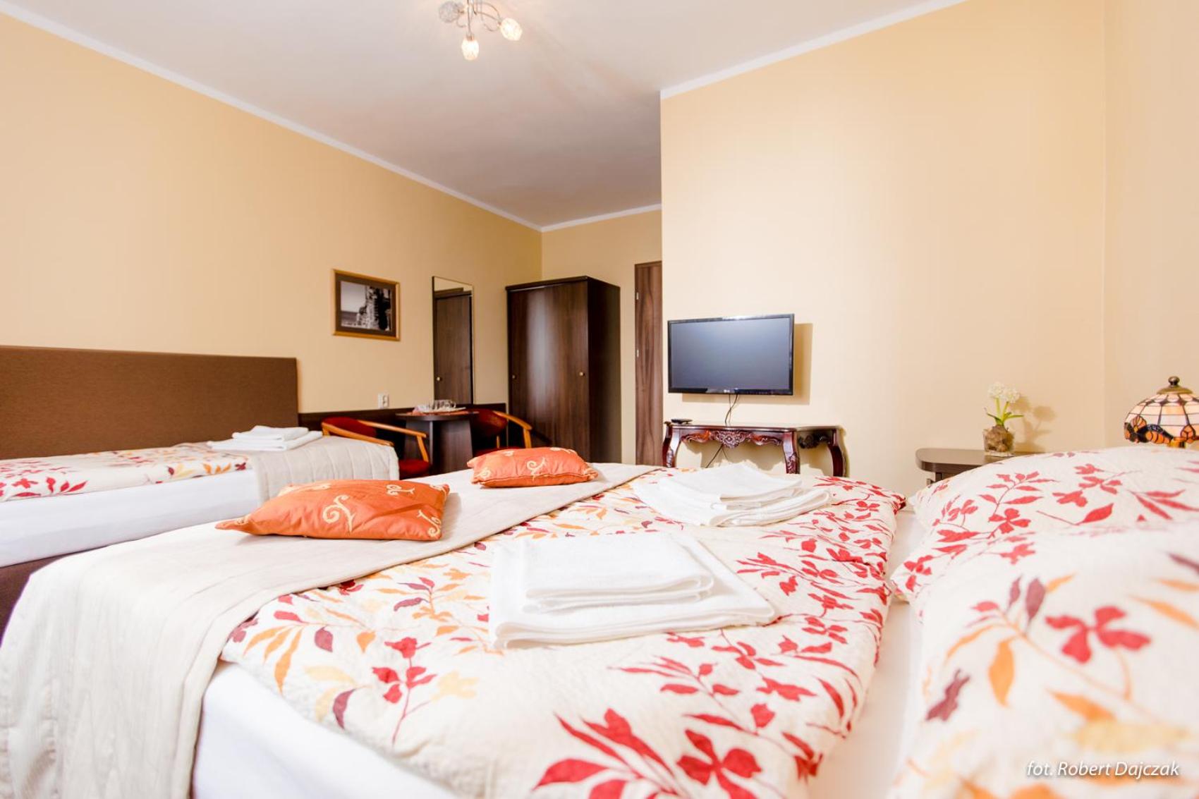 Triple Room - Photo 10