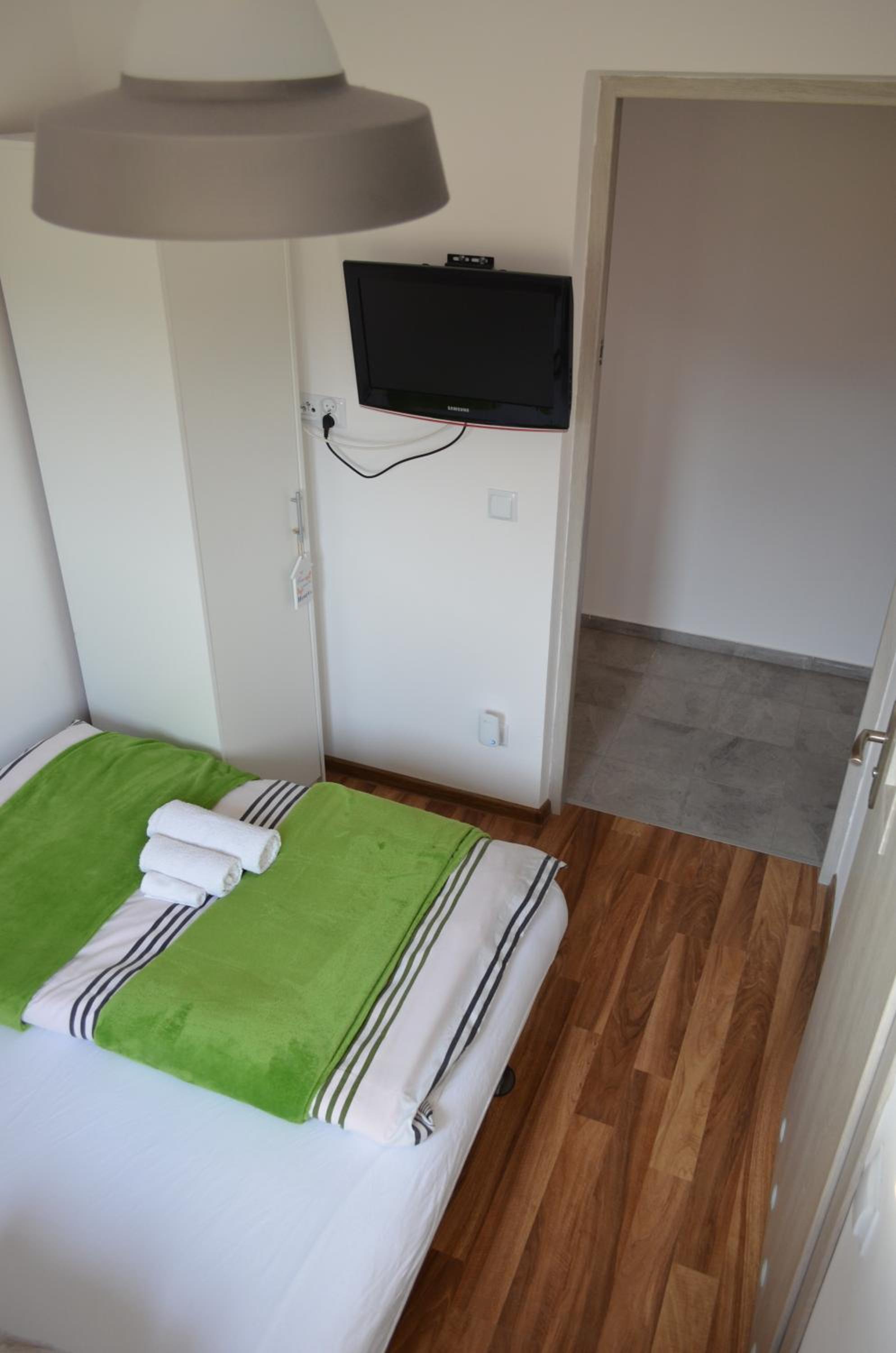 Small Double Room photo 1