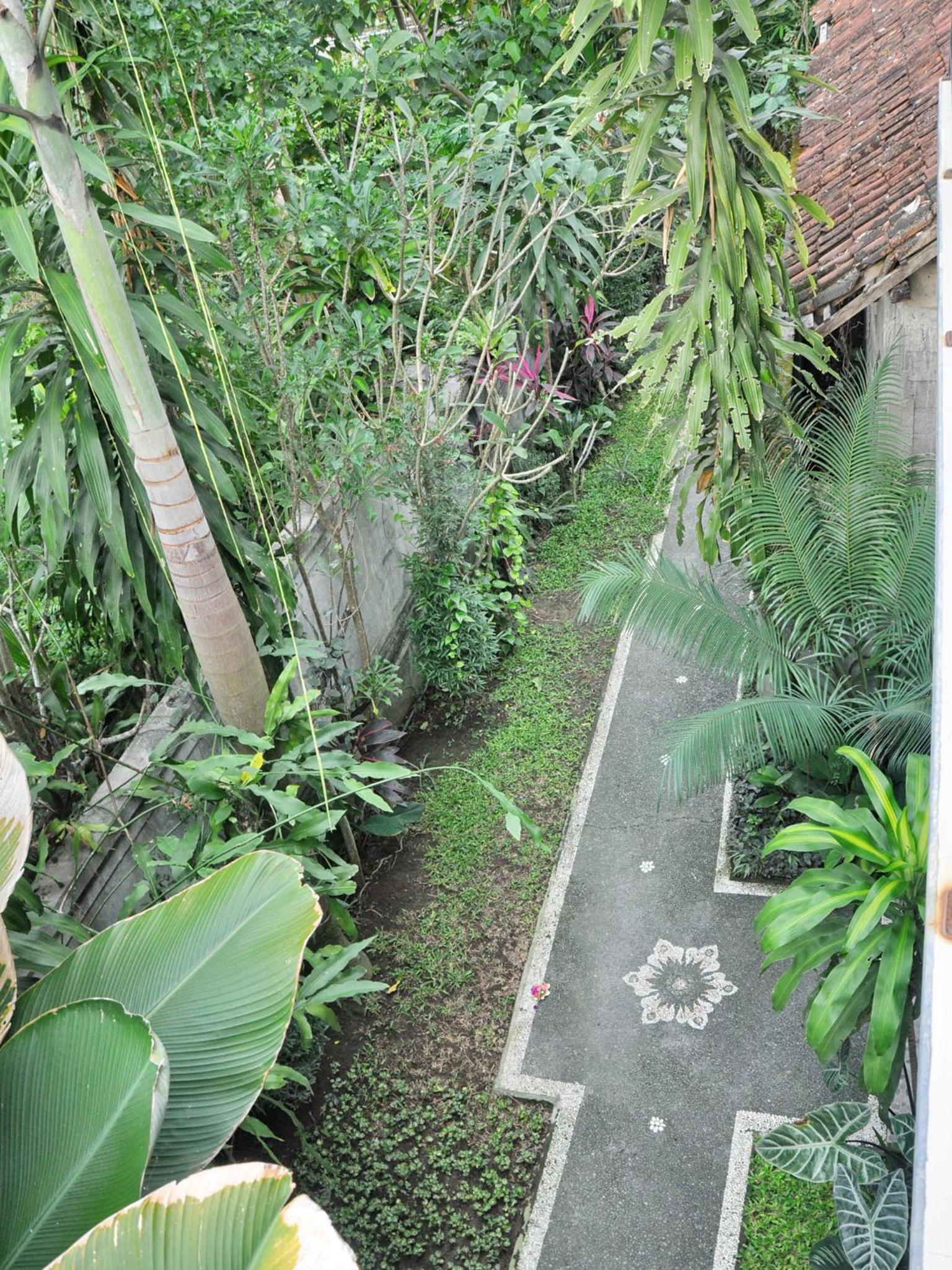 Double Room with Balcony - Photo 7