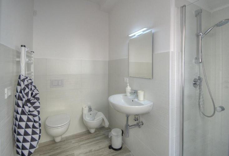Double or Twin Room photo 3