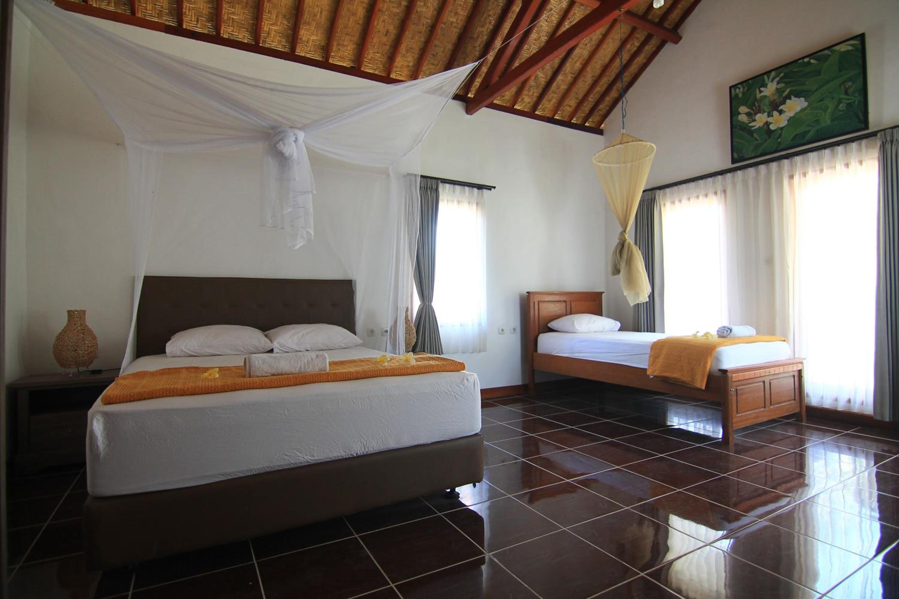 Deluxe Bungalow - Photo 2