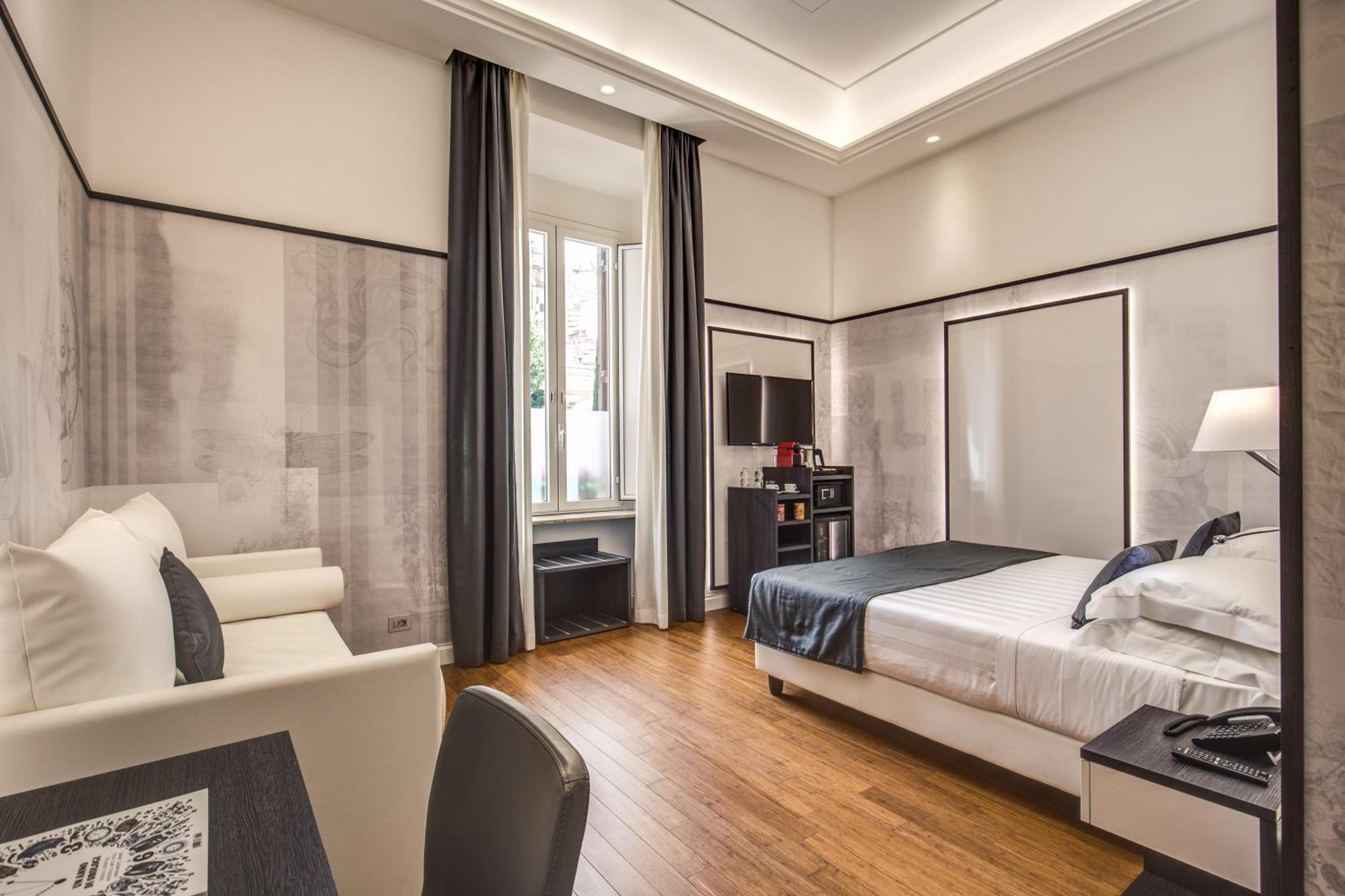 Superior Triple Room