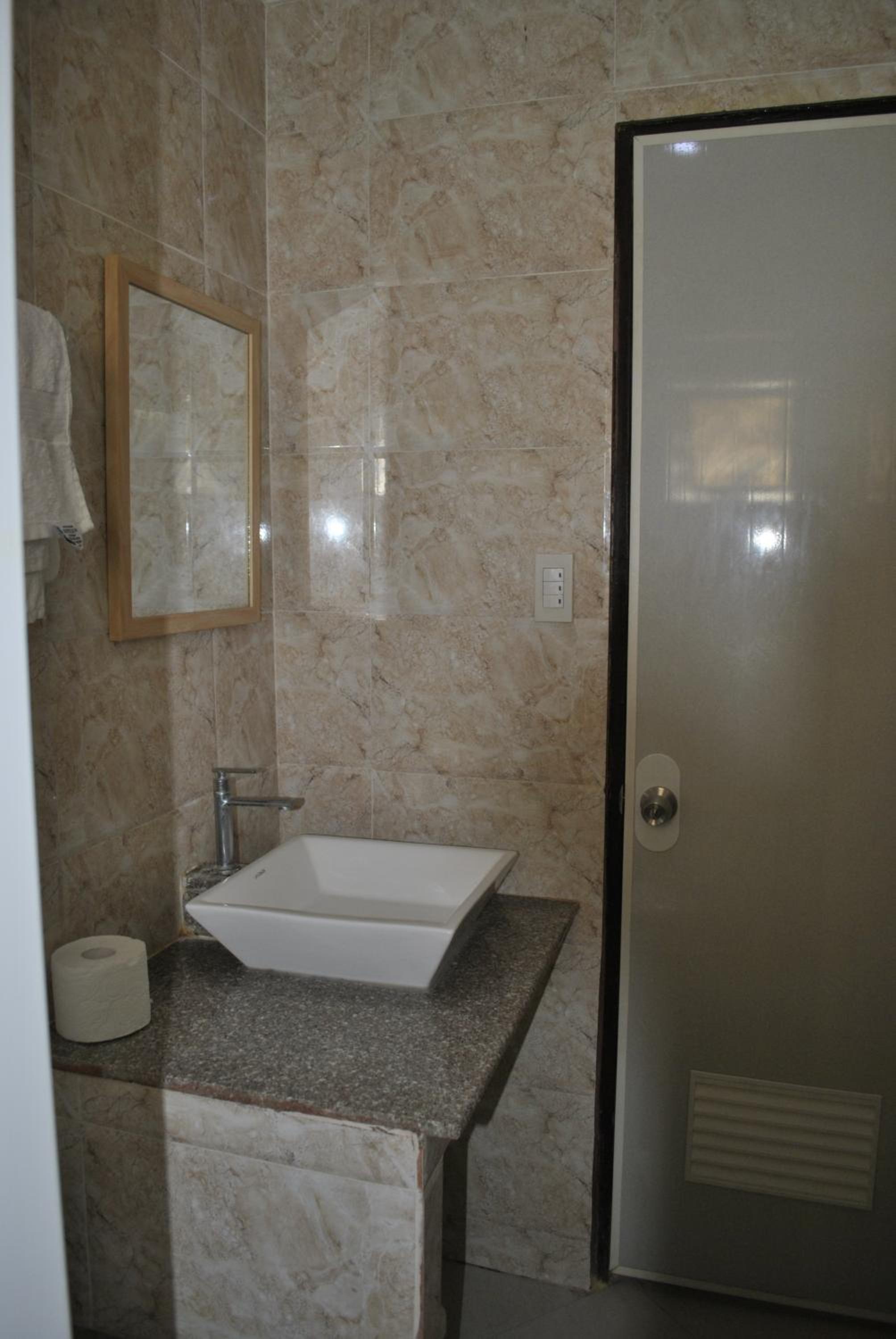 Apartment with Sea View - Photo 5