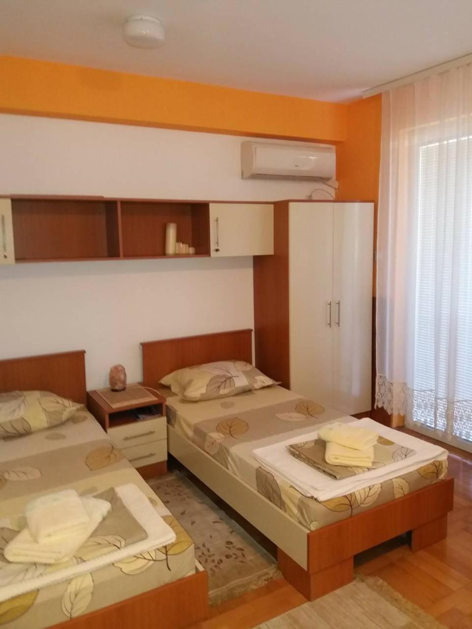 Studio Apartment photo 1