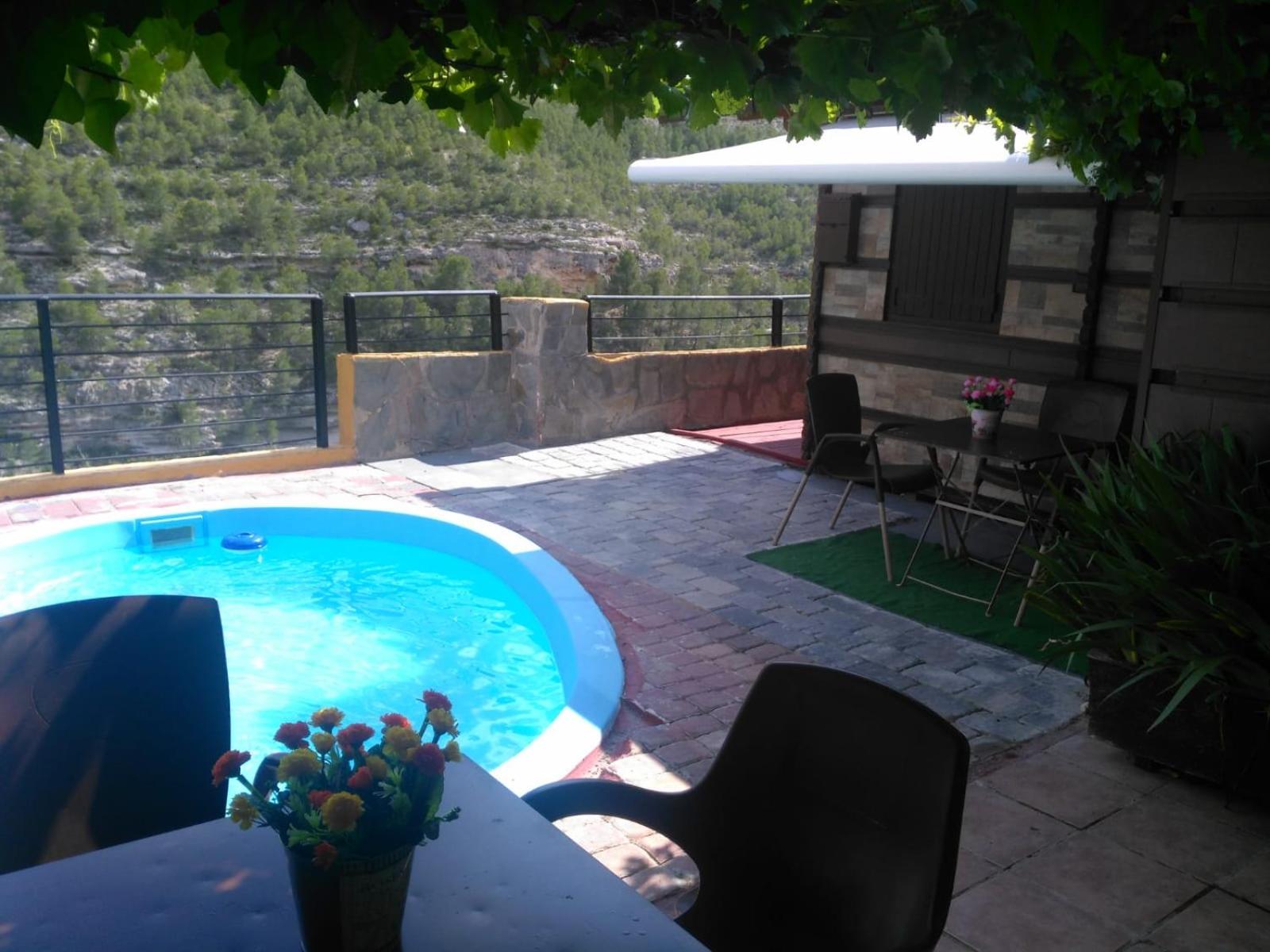 Family Bungalow - Photo 9