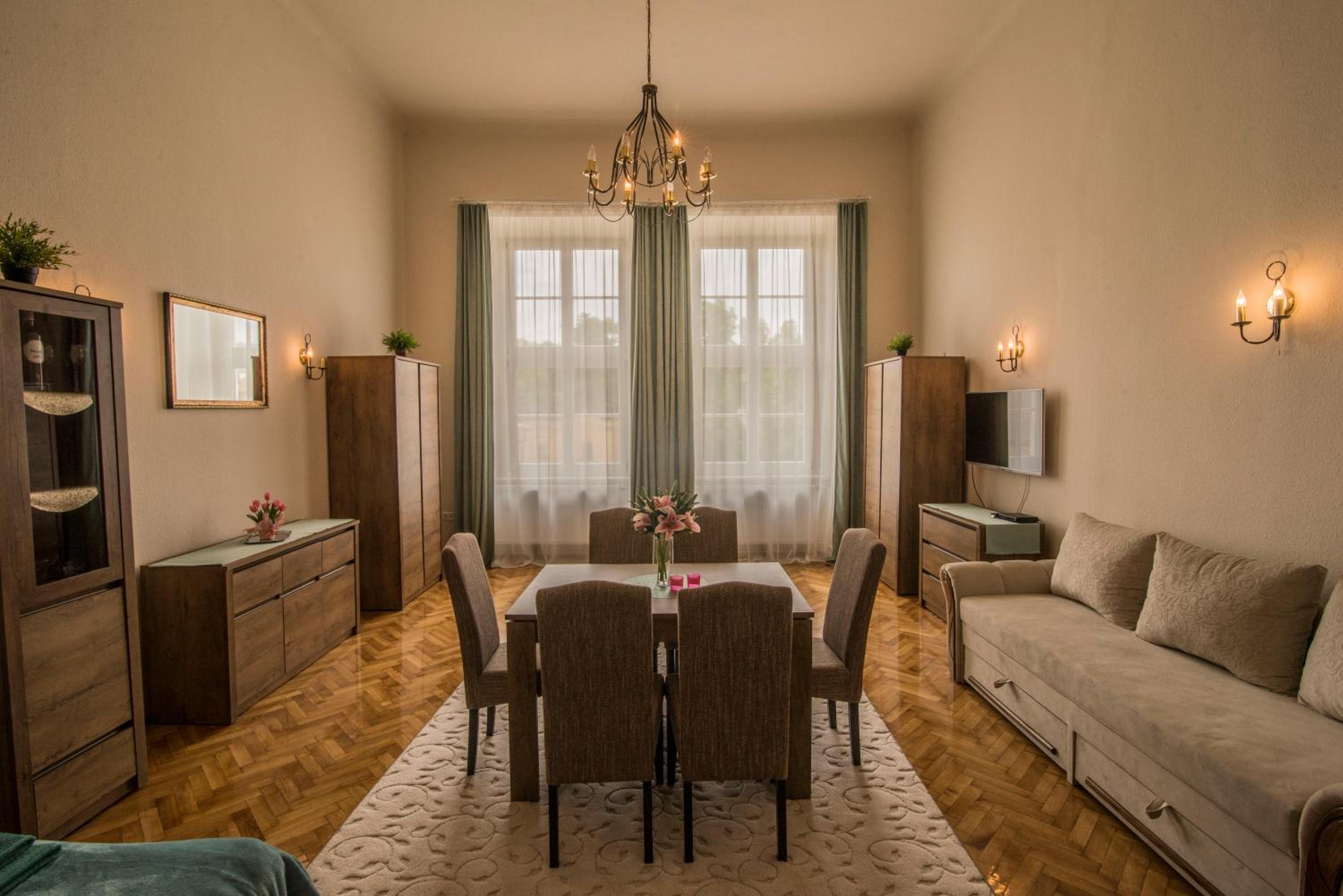 Apartment - Photo 1