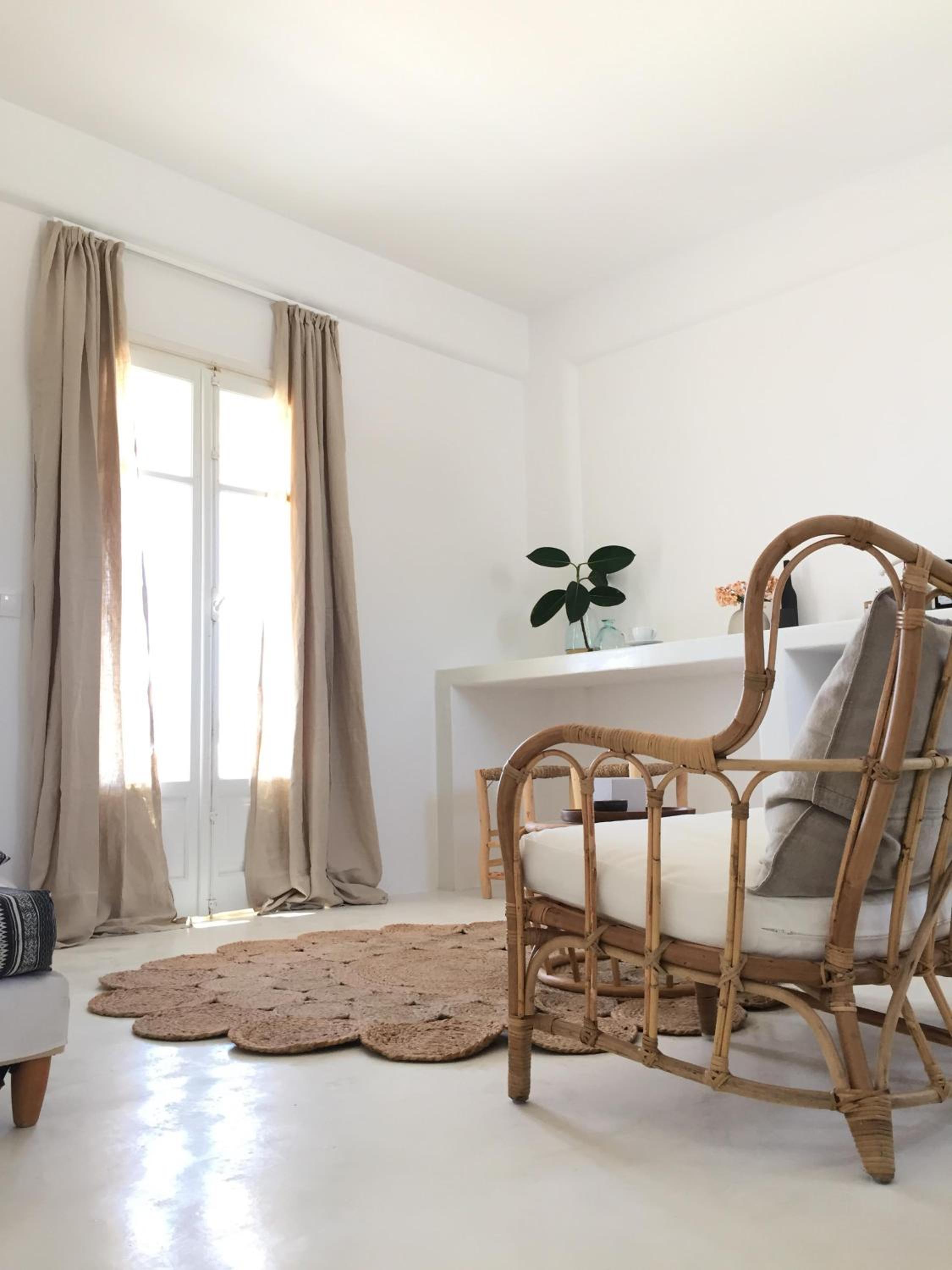 Two-Bedroom Apartment - Photo 3