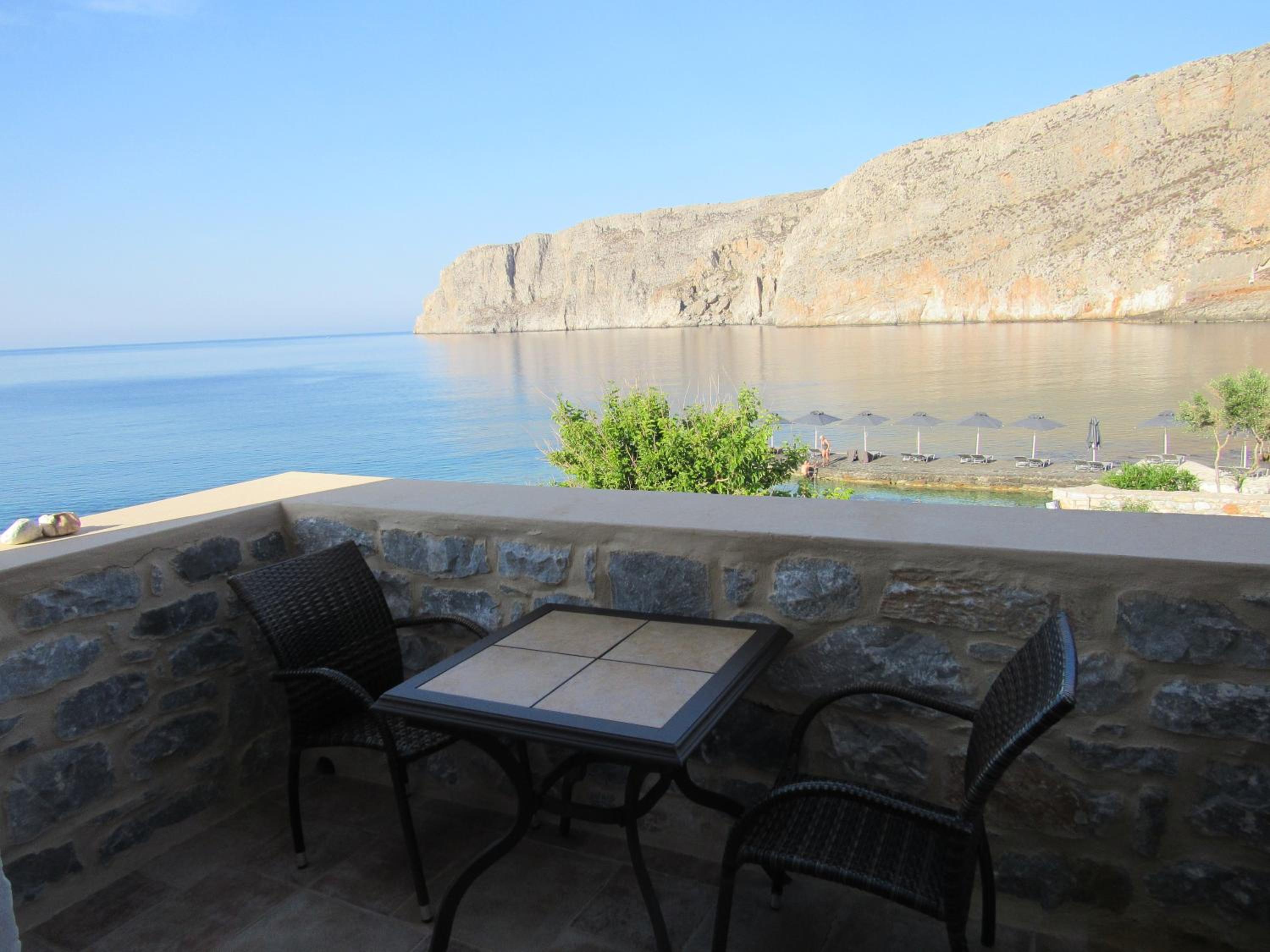 Room 4 - Deluxe Apartment- Split Level with Sea View photo 2