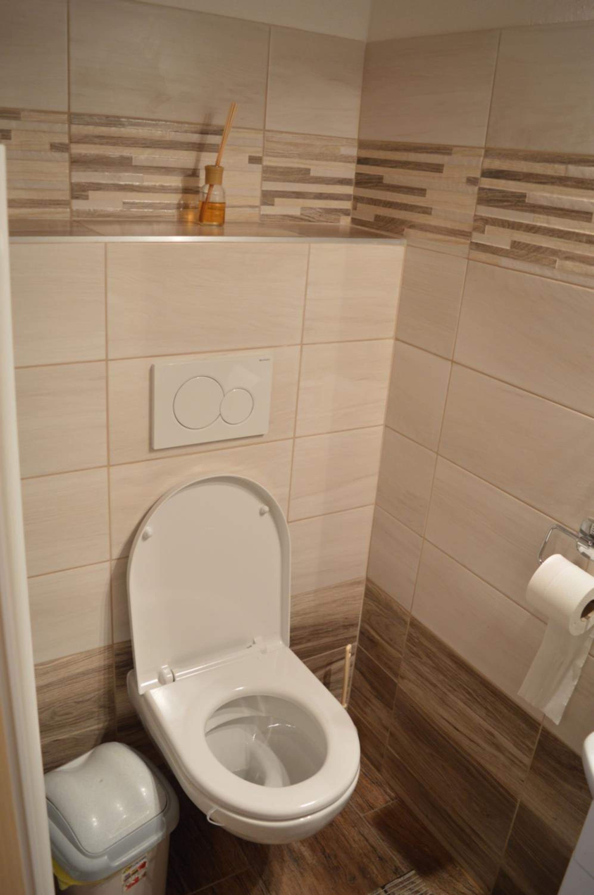 Quadruple Room - Disability Access photo 3