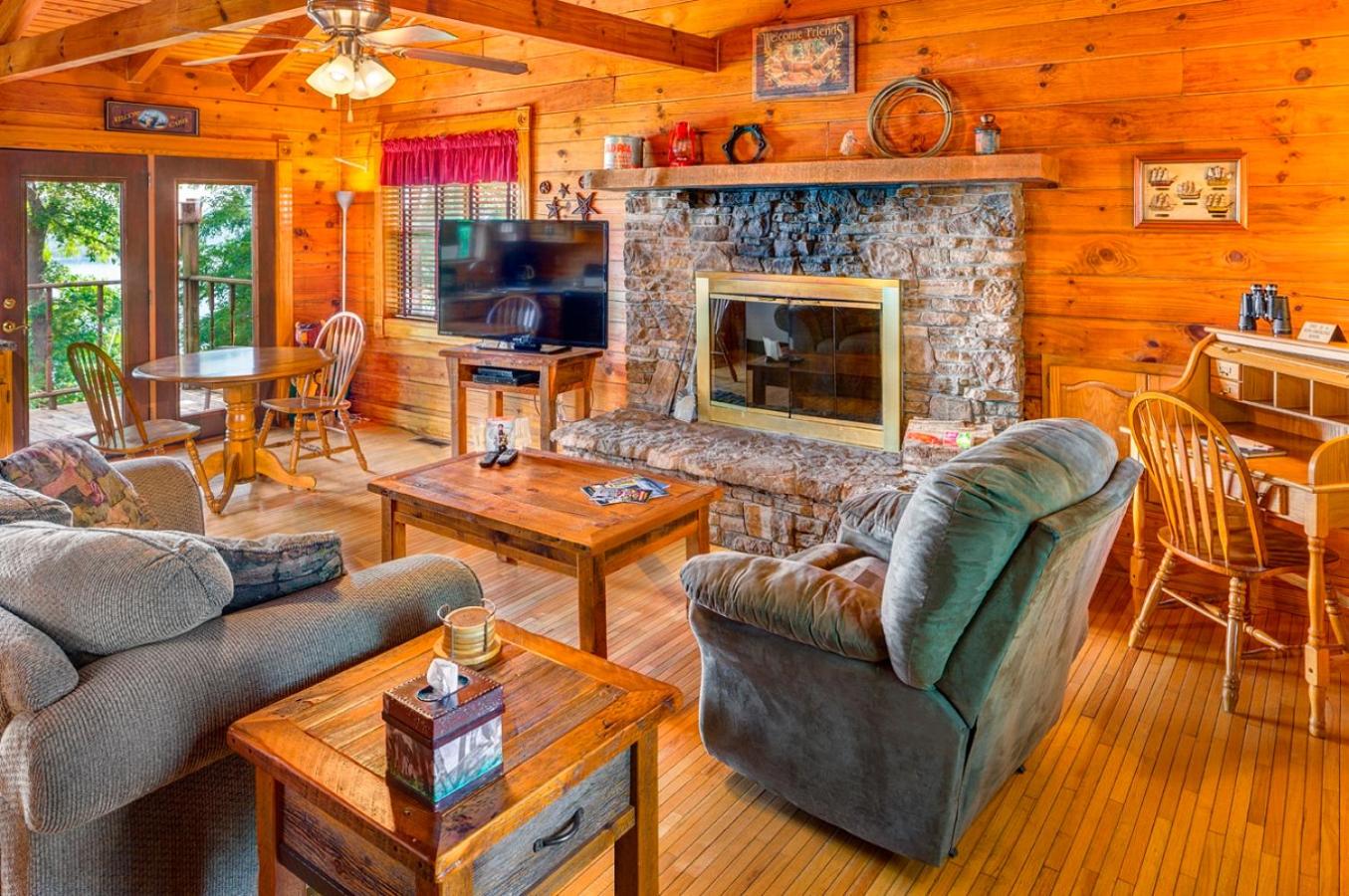 King Room With Lake View photo 1