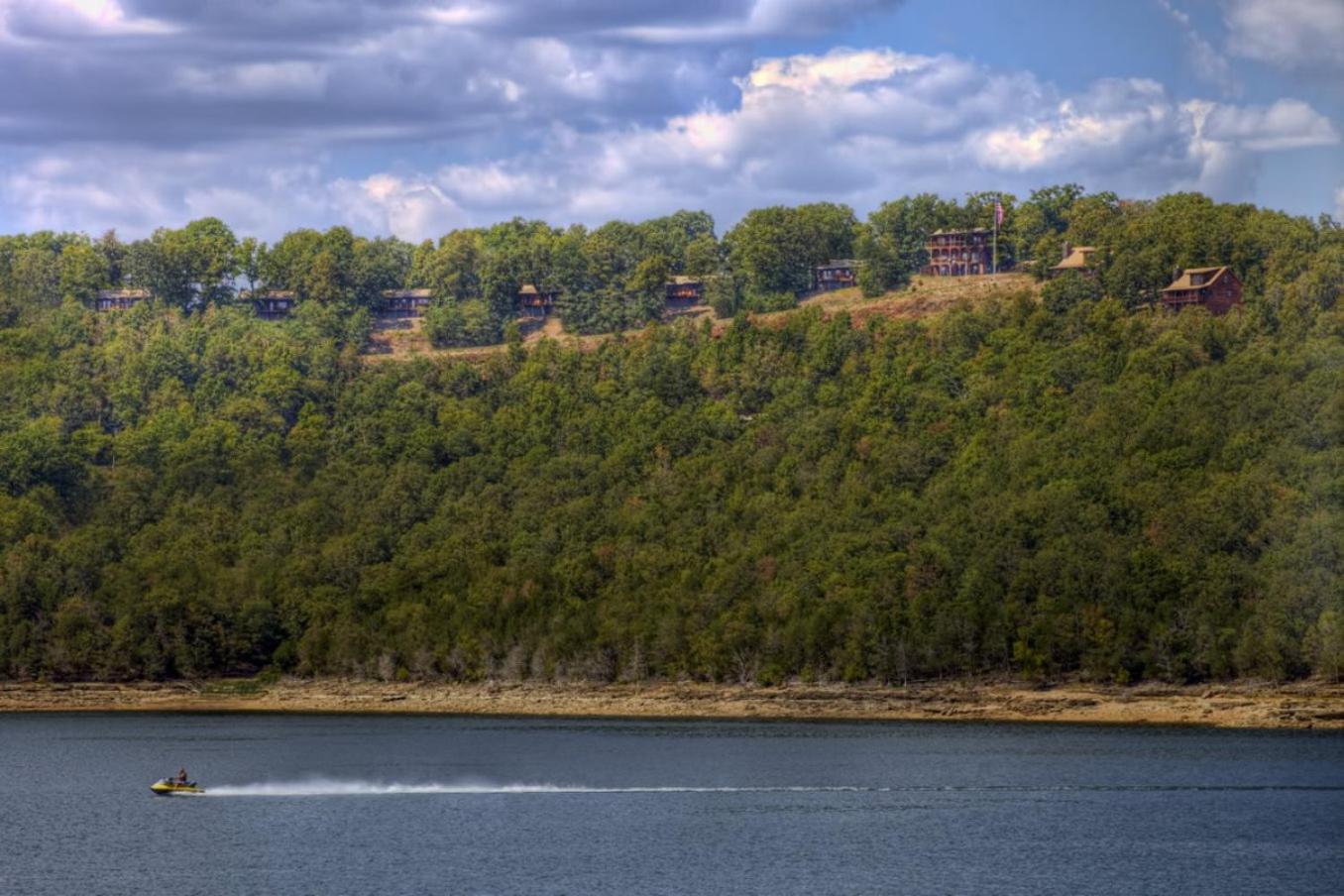 Suite With Lake View photo 2