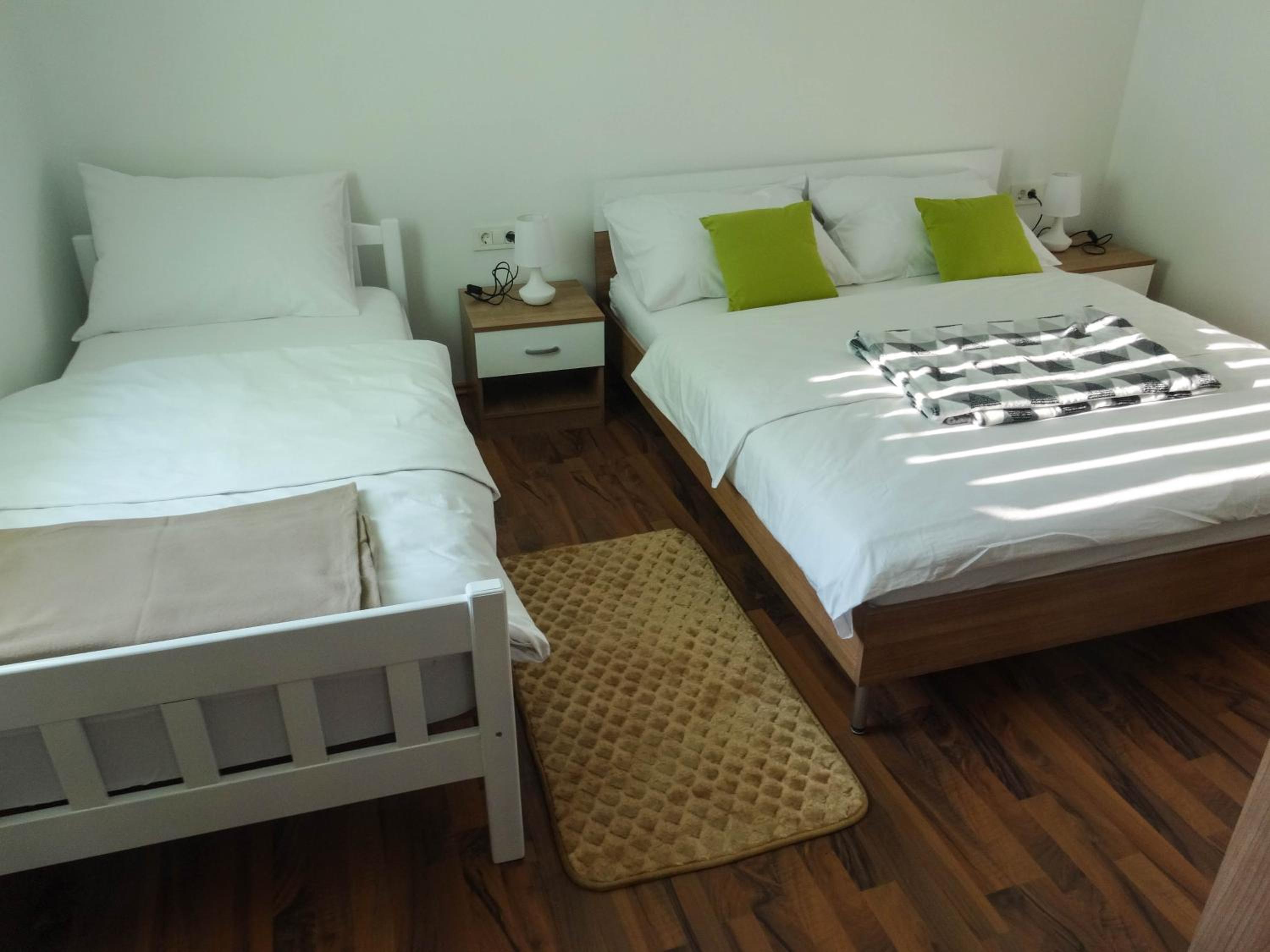 Apartment - Photo 16