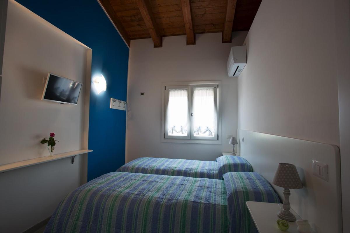 Double or Twin Room photo 1