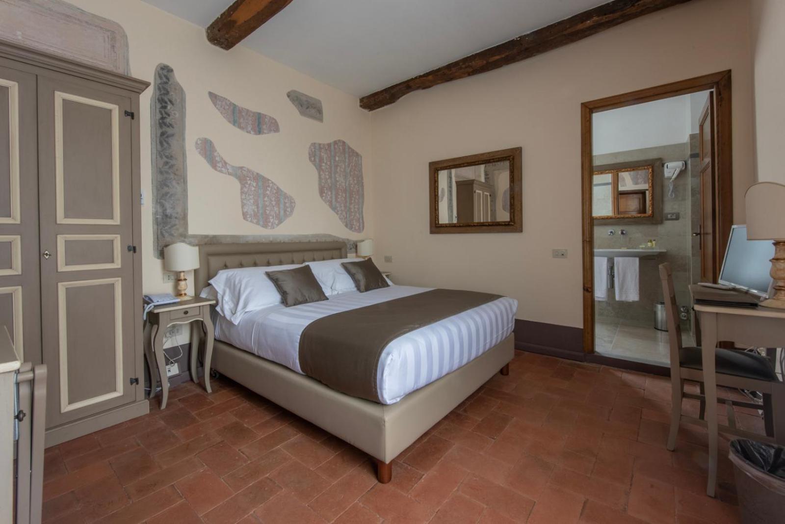 Double Room photo 3