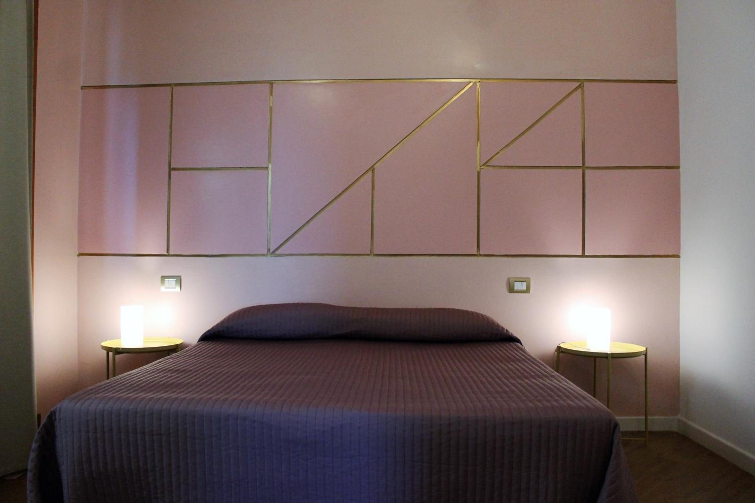 Twin Room with Shared Bathroom photo 3