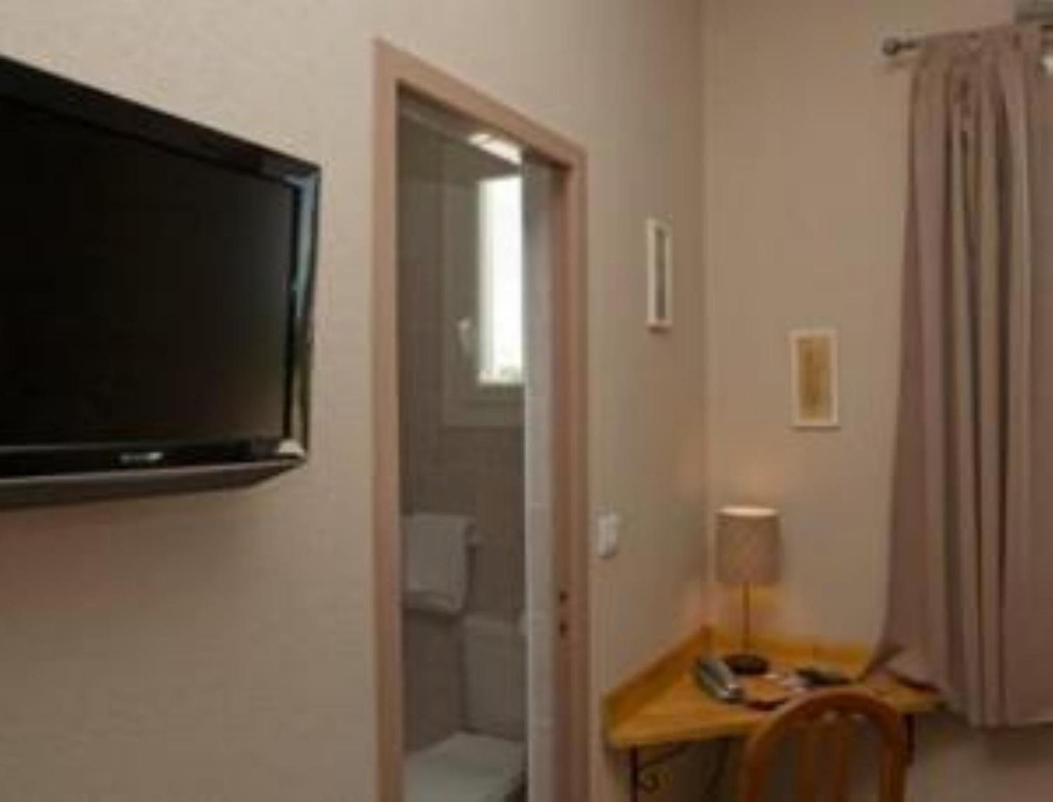 Superior Double Room photo 2