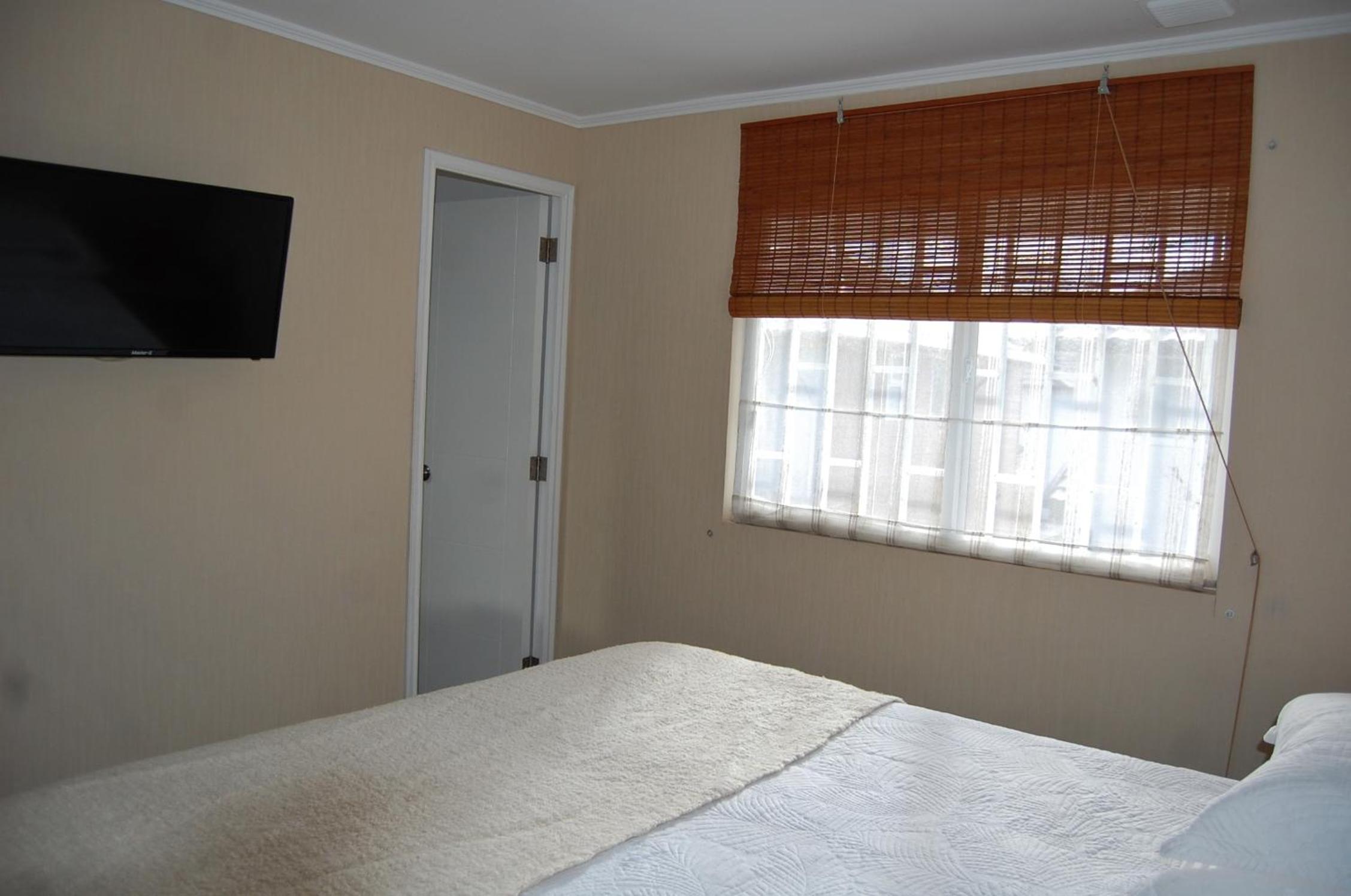 Three-Bedroom Townhouse photo 2