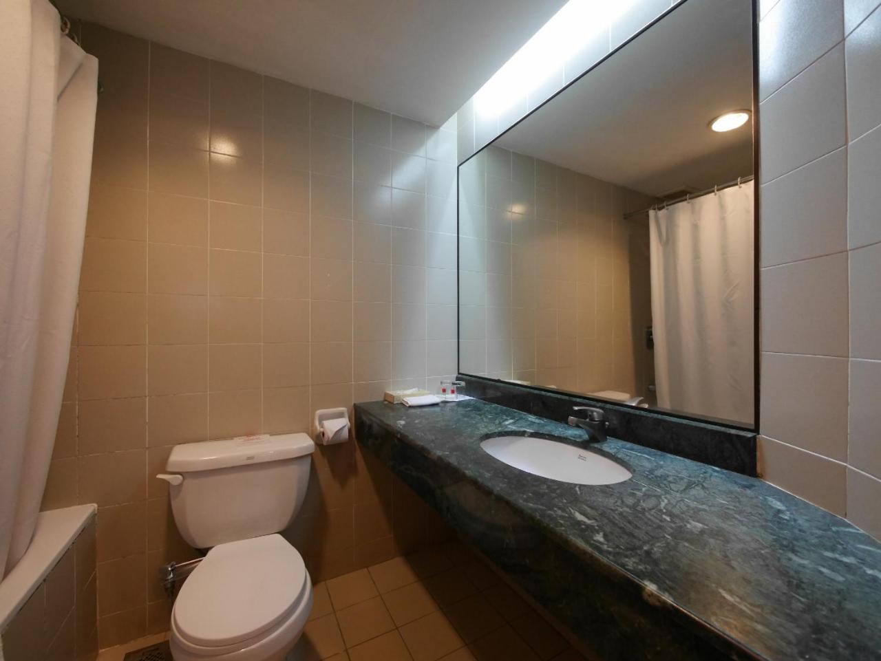 Deluxe Twin Room - Photo 4