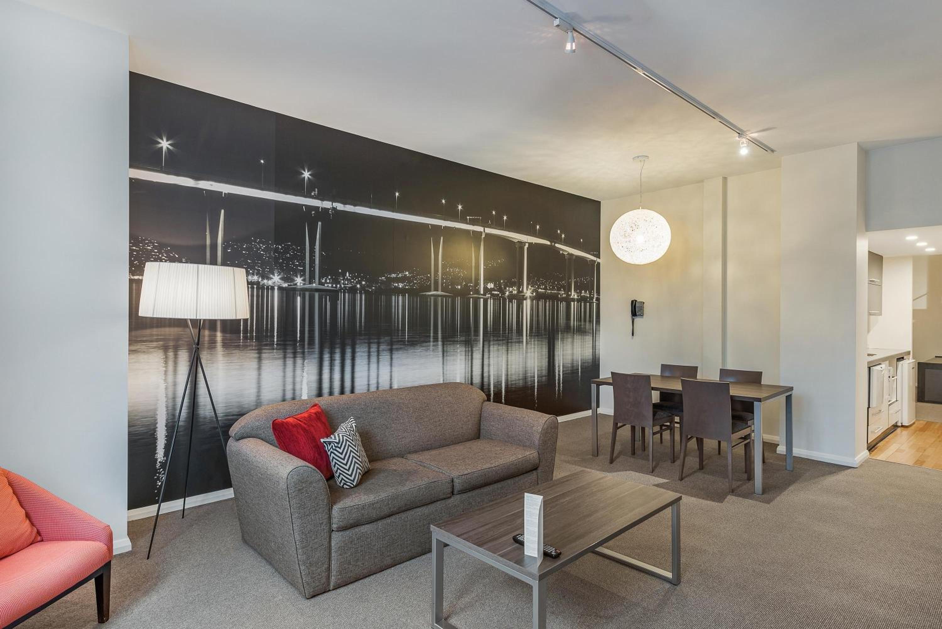One-bedroom executive
