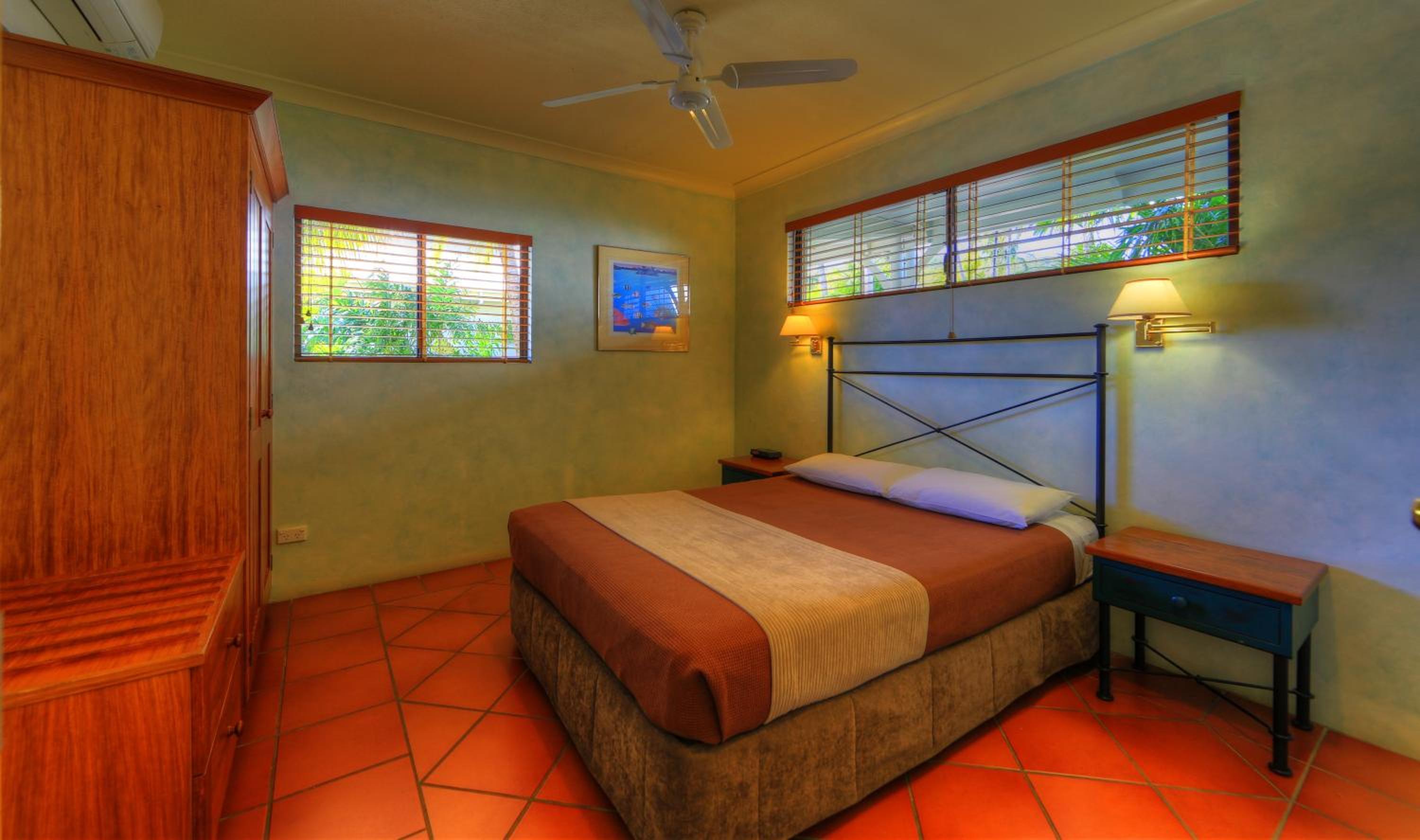 Two-Bedroom Family Apartment photo 3