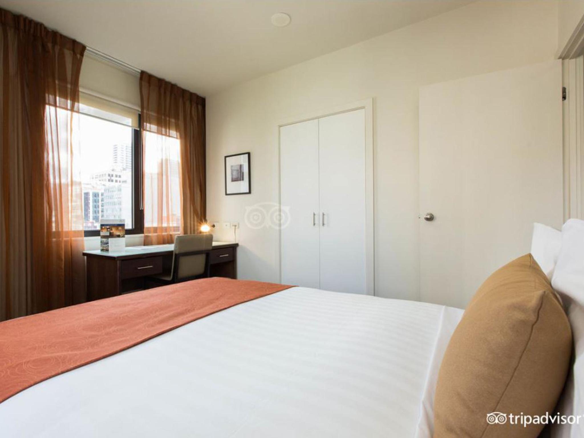 Two-Bedroom Apartment Free Wifi - Photo 9