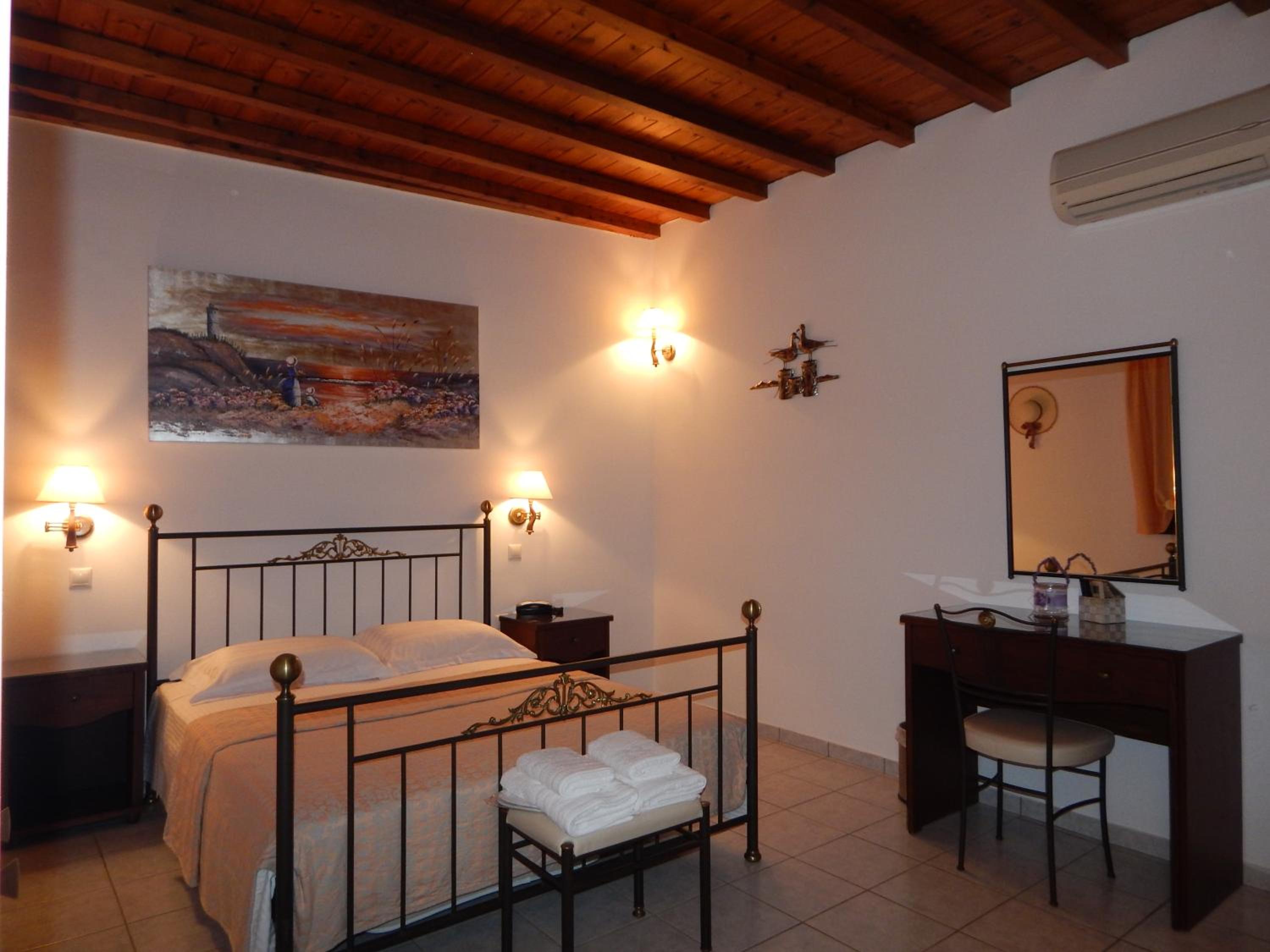 Standard Triple Room with Sea View photo 2