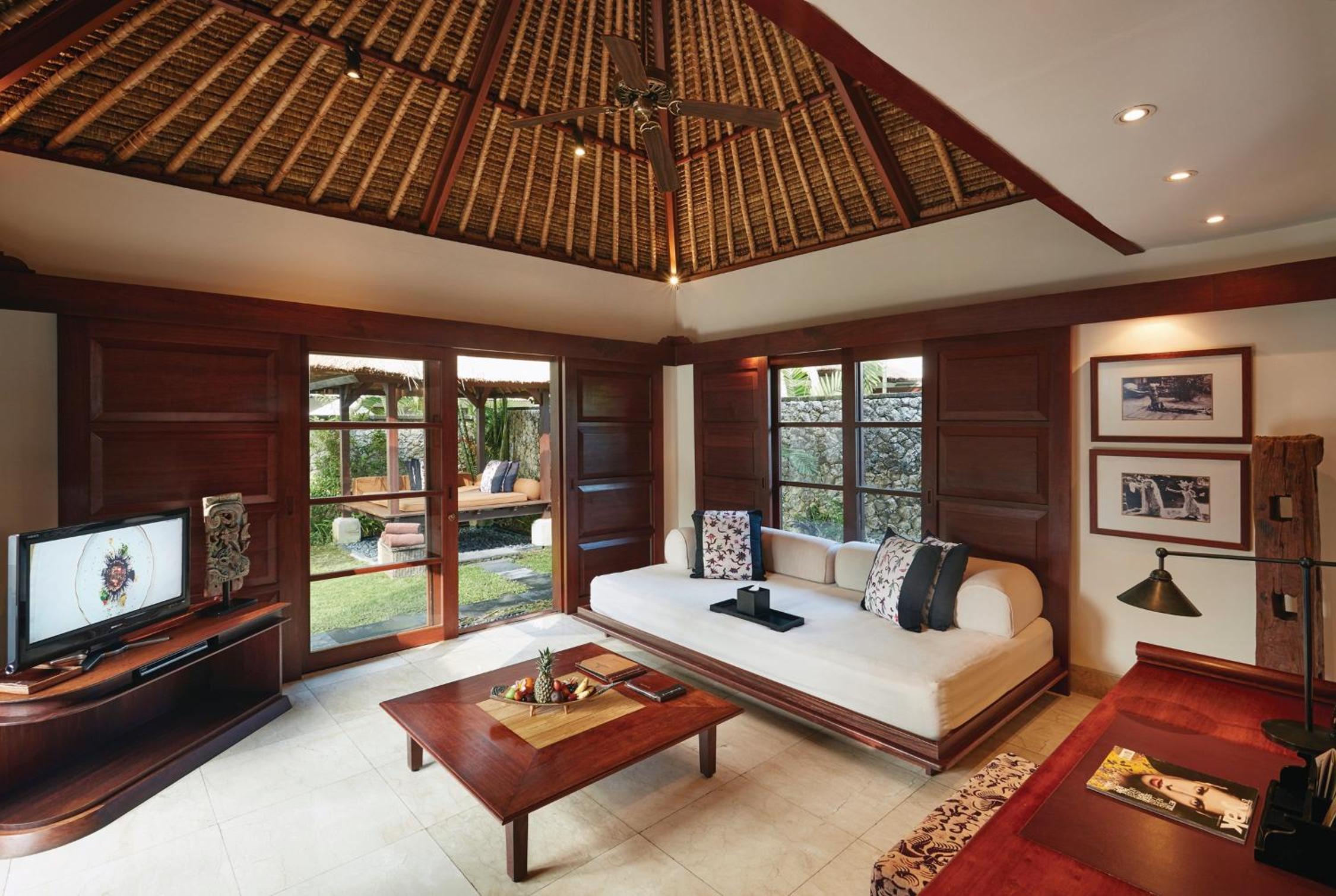 One-Bedroom Deluxe Pool Villa - Photo 7