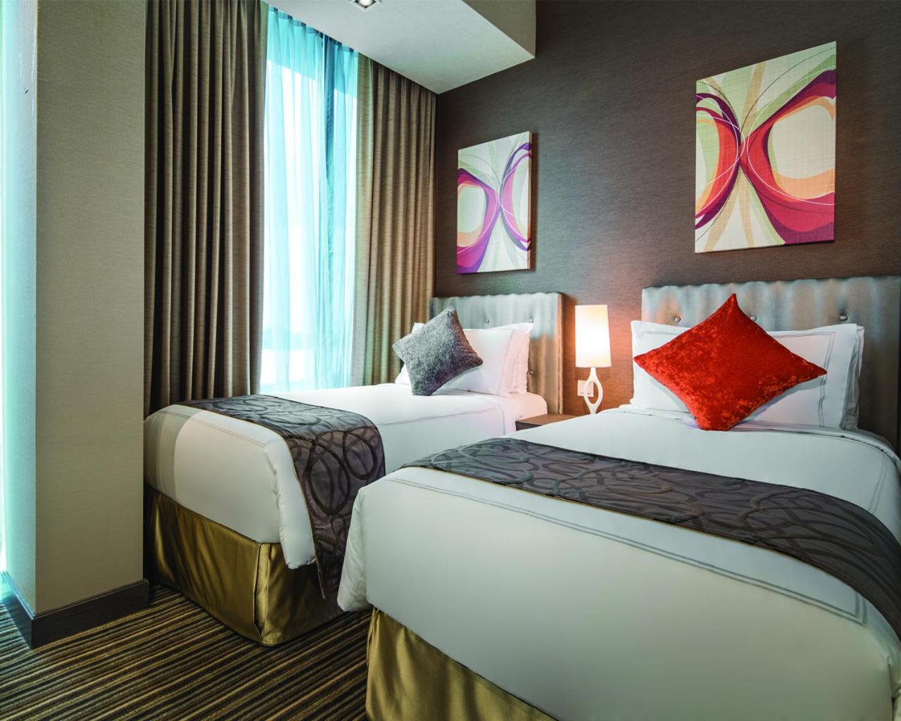 Two-Bedroom Suite photo 3