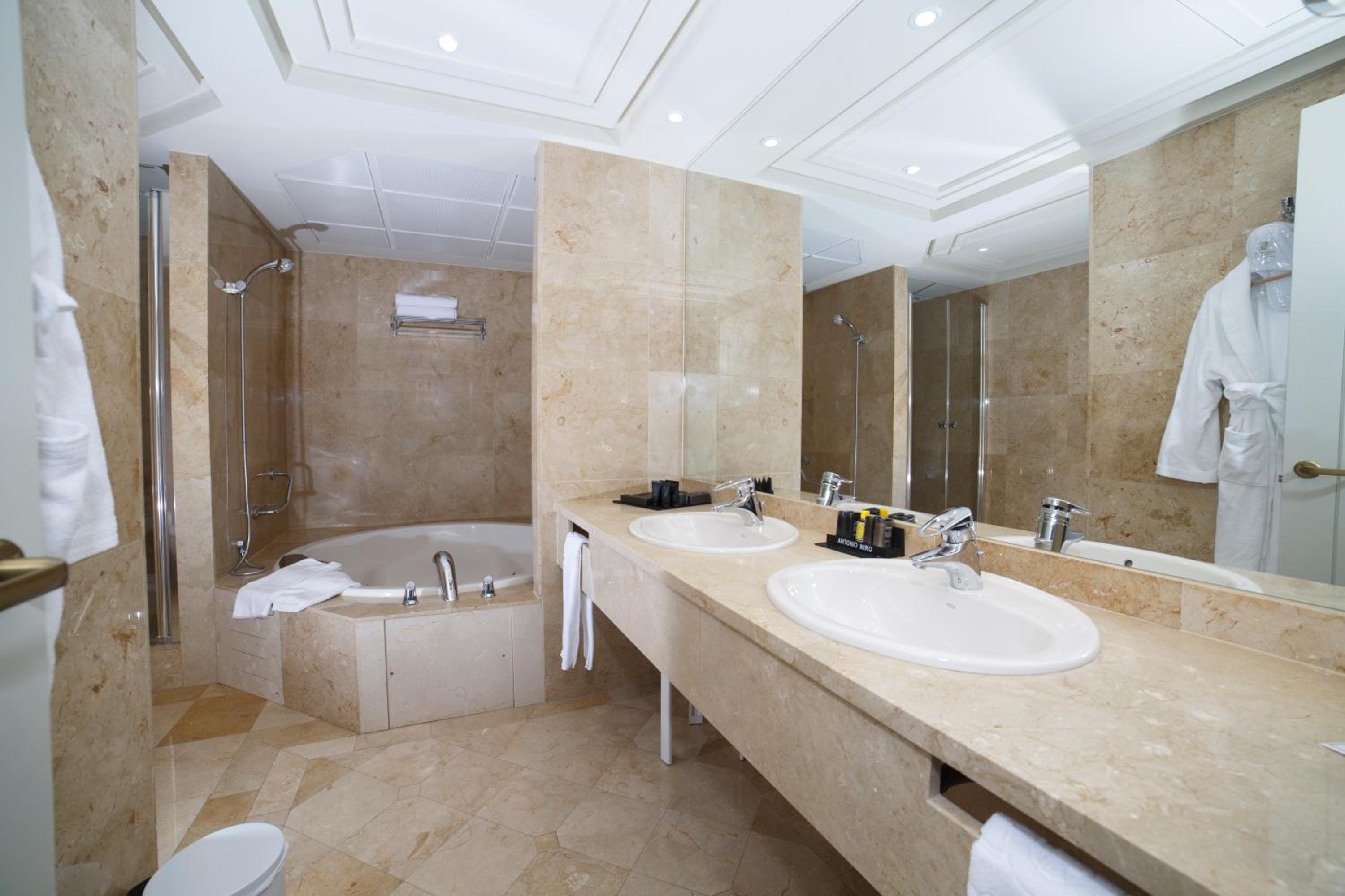 Junior Suite - Photo 21