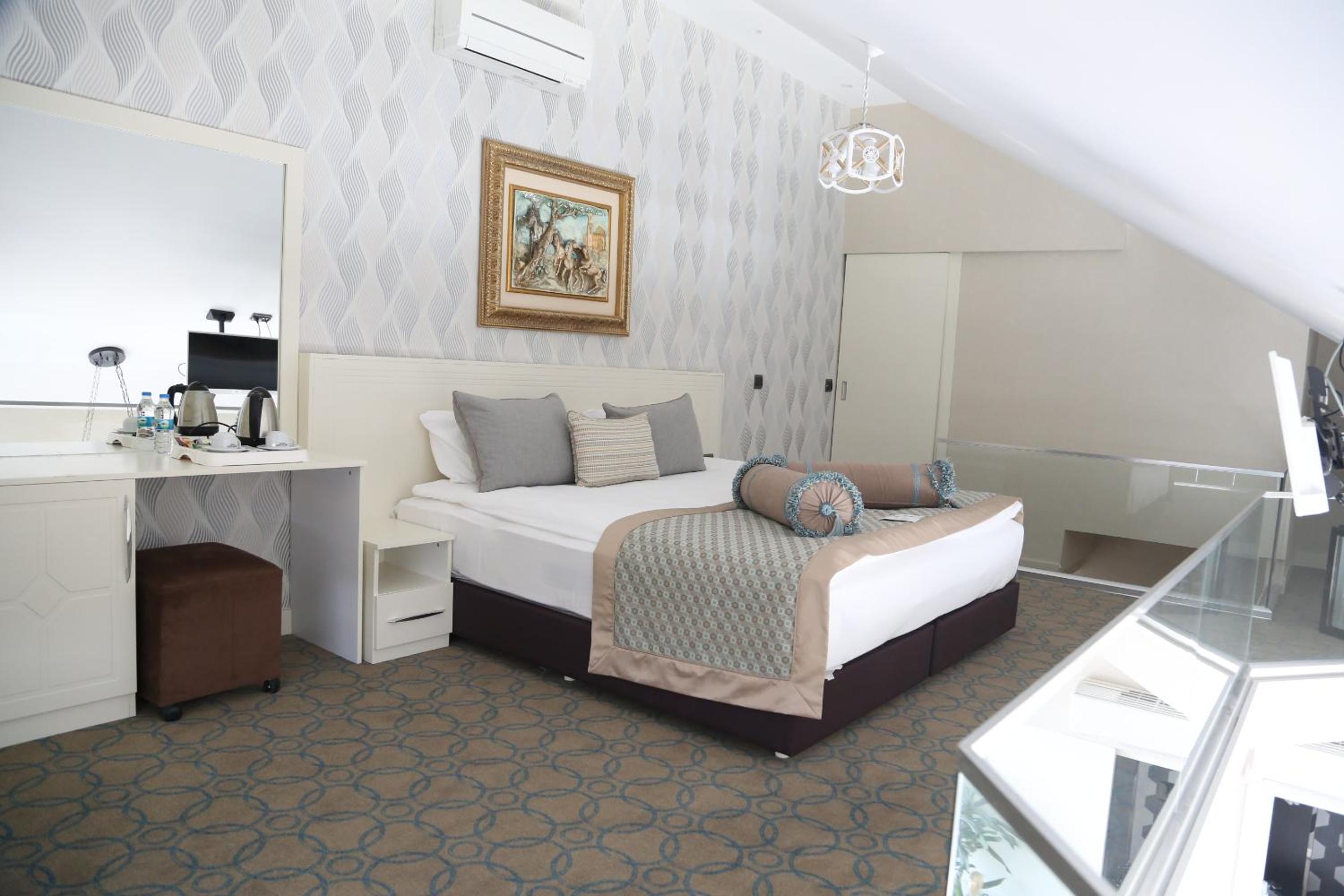 Duplex Suite - Photo 9