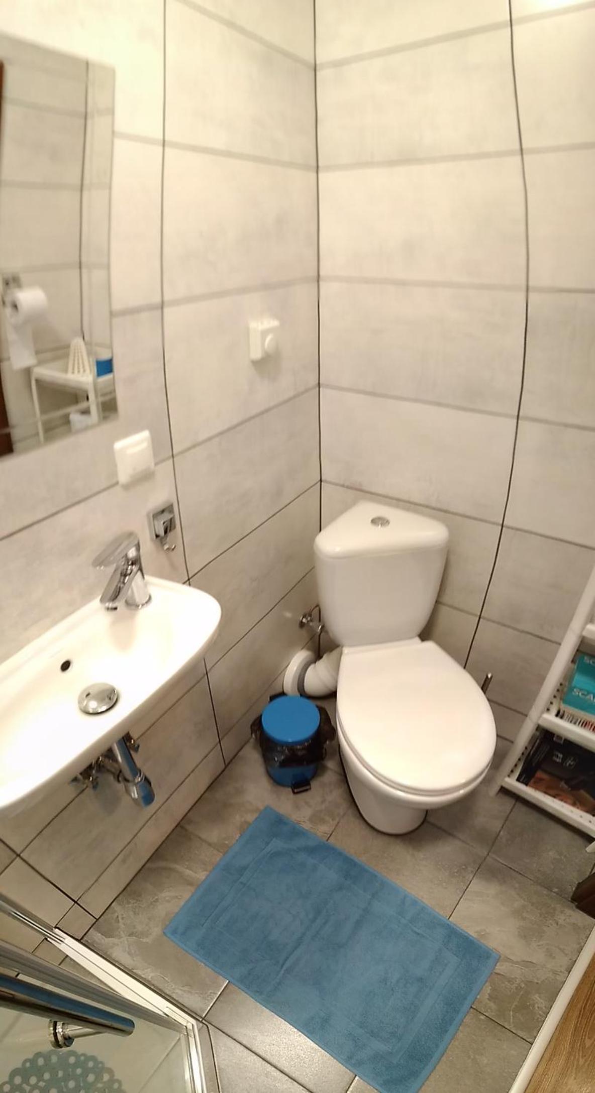 Apartment with Balcony photo 2