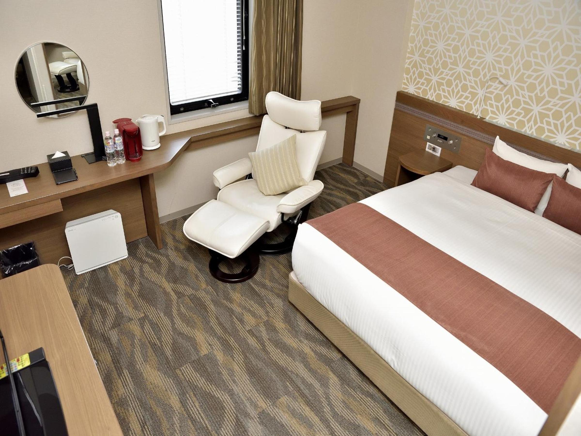 Double Room - Non-Smoking  - Photo 1