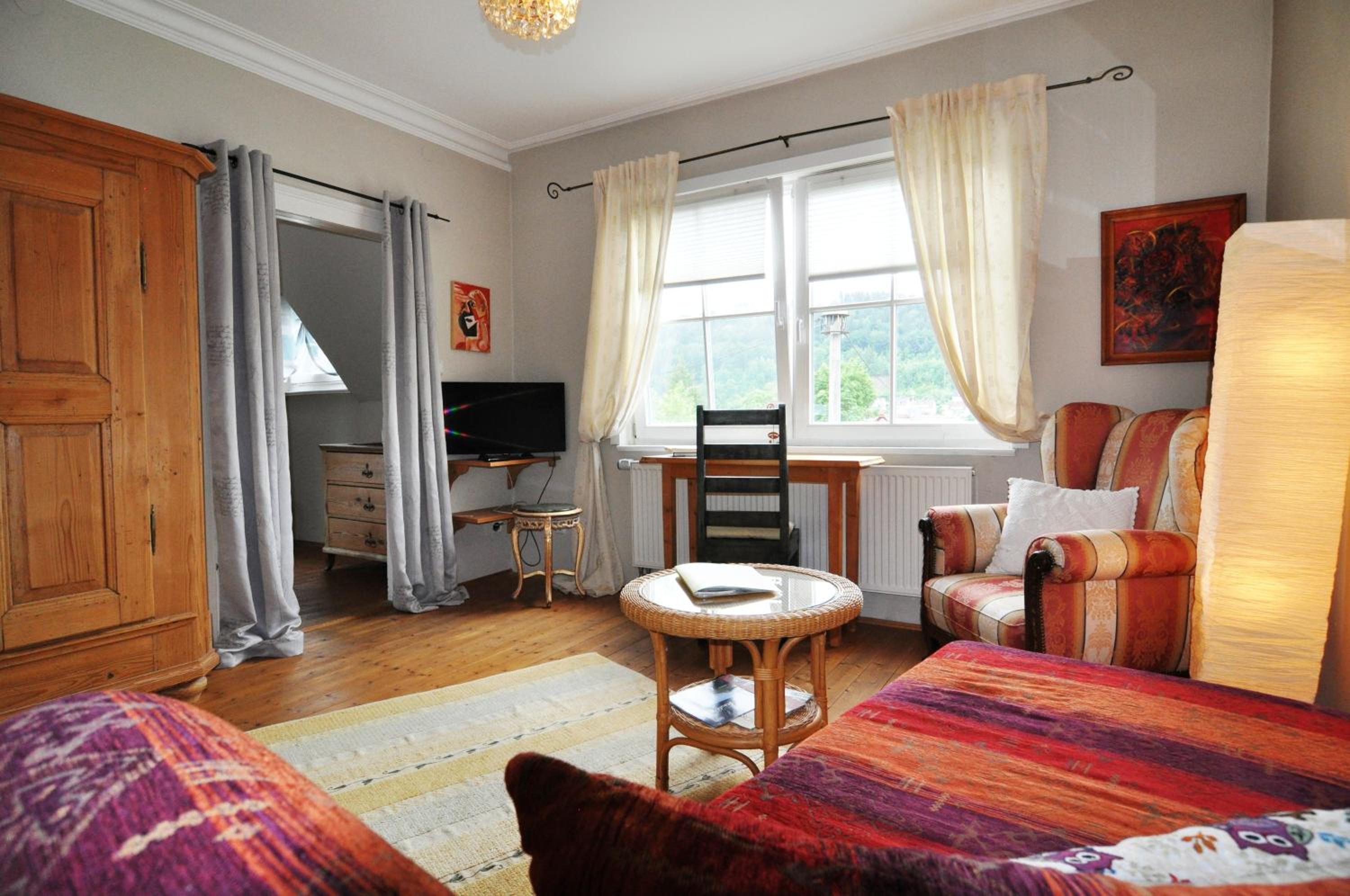 King Room with Garden View - Photo 2