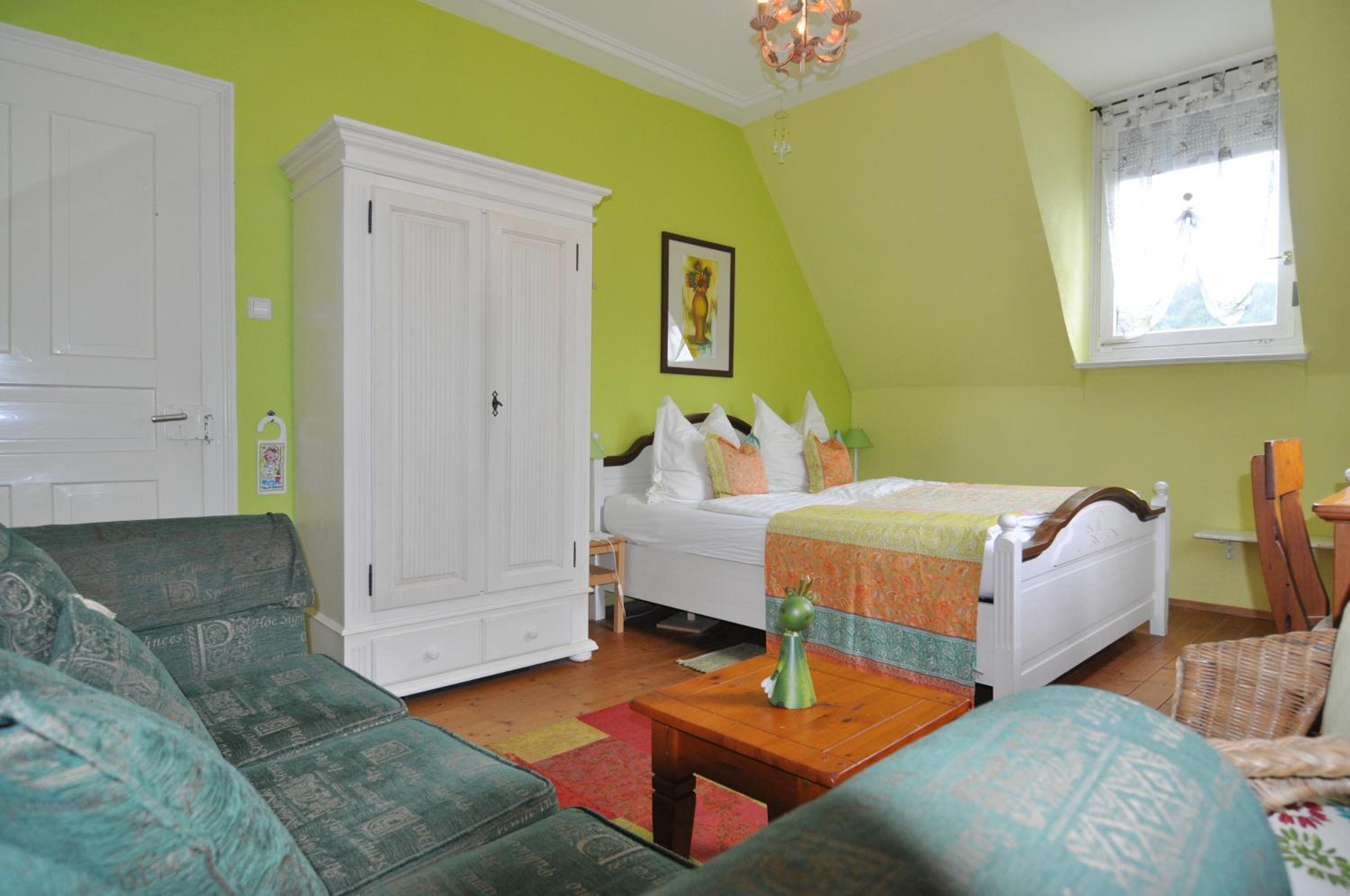 Standard Double Room photo 3