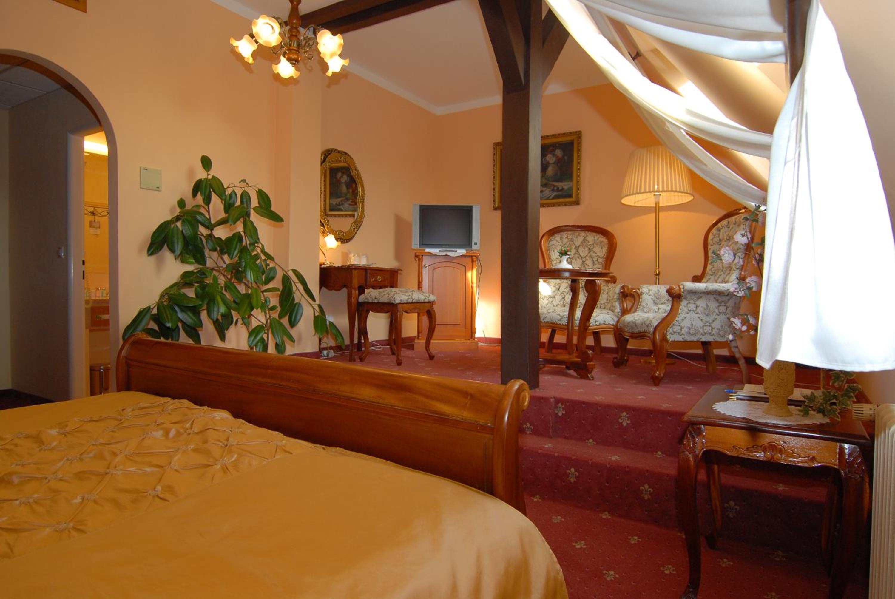 Available room