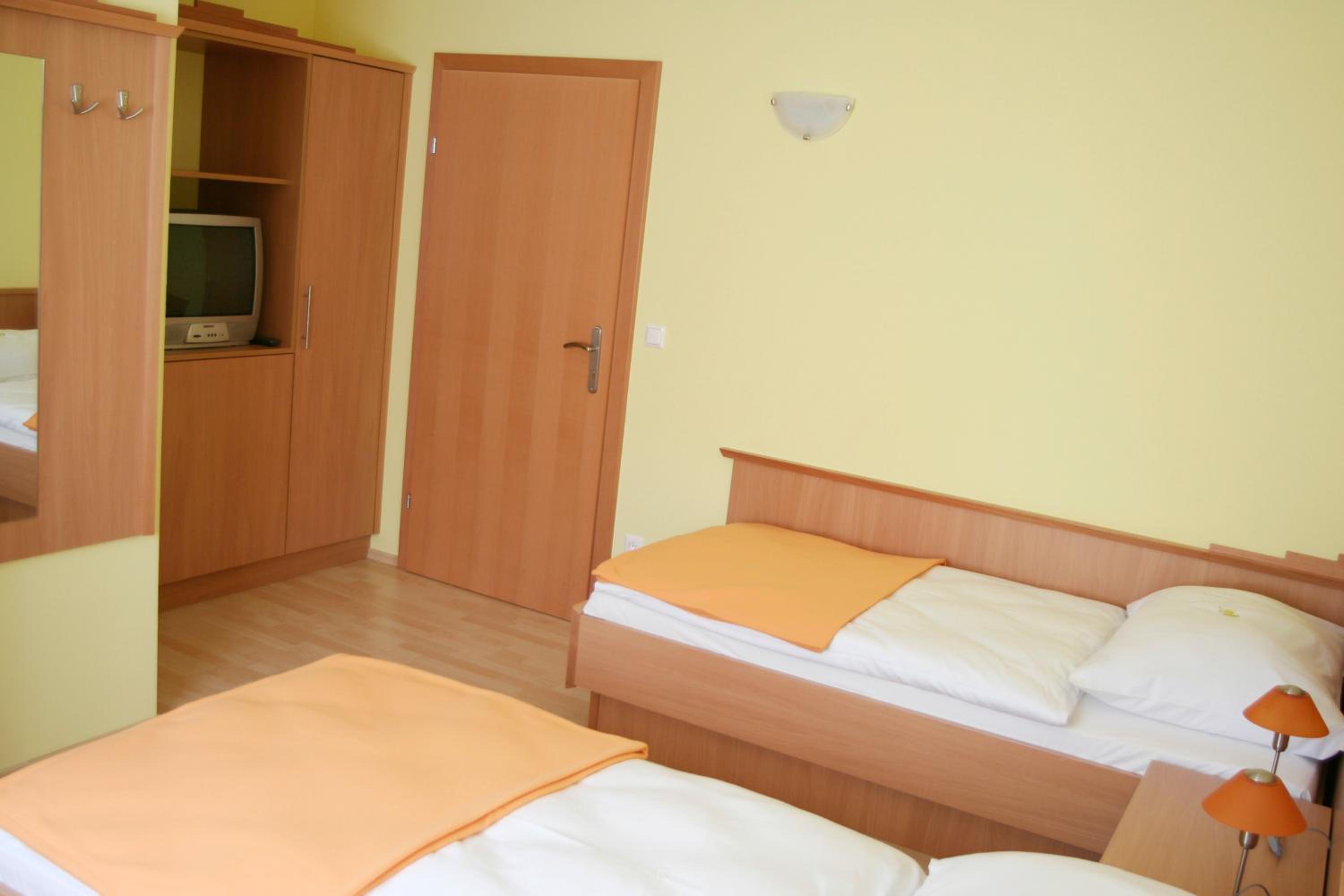 Single Room with Shower