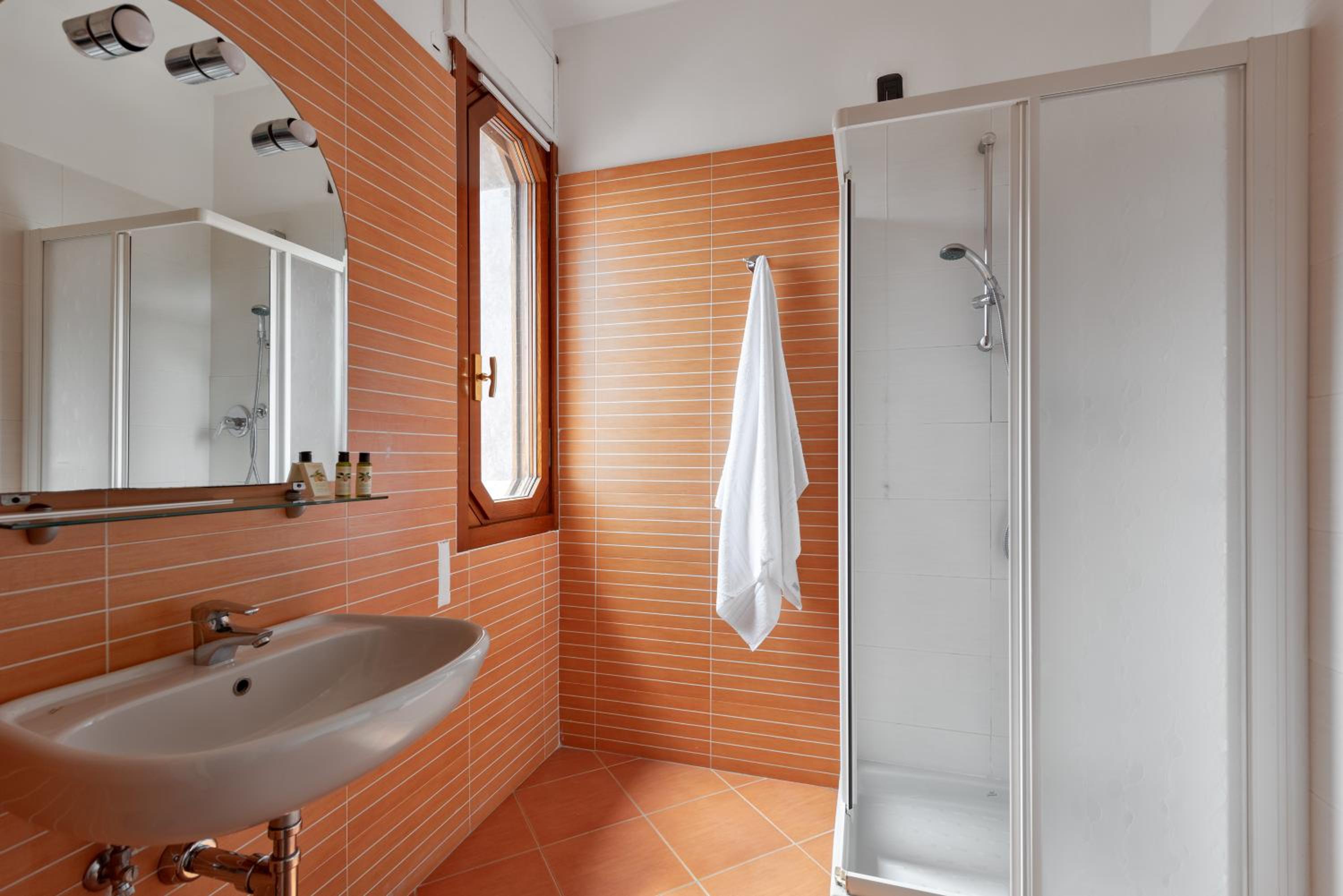 Double or Twin Room photo 2
