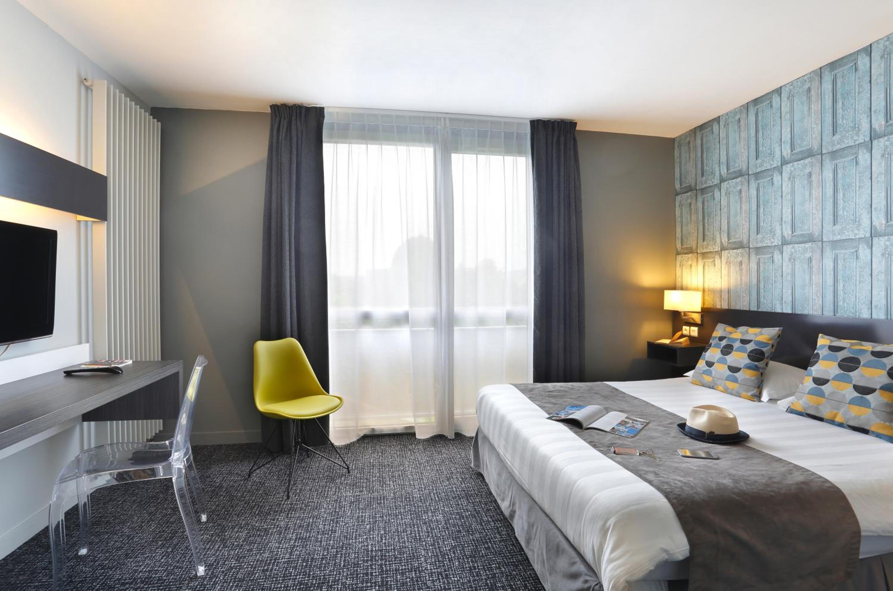 Chambre Lit Queen-Size Chambre Lit Queen-Size