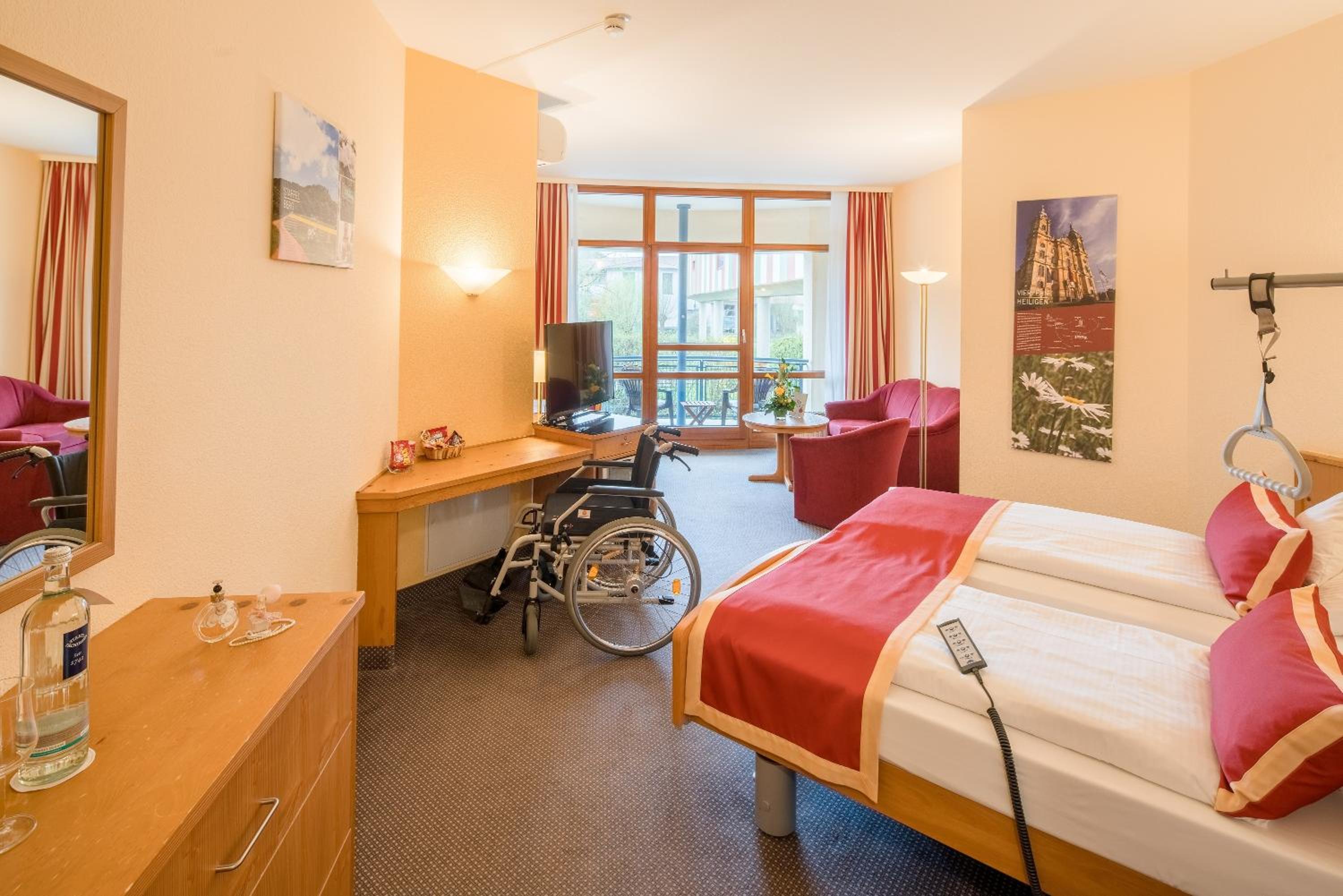 Single Room - Disability Access photo 1