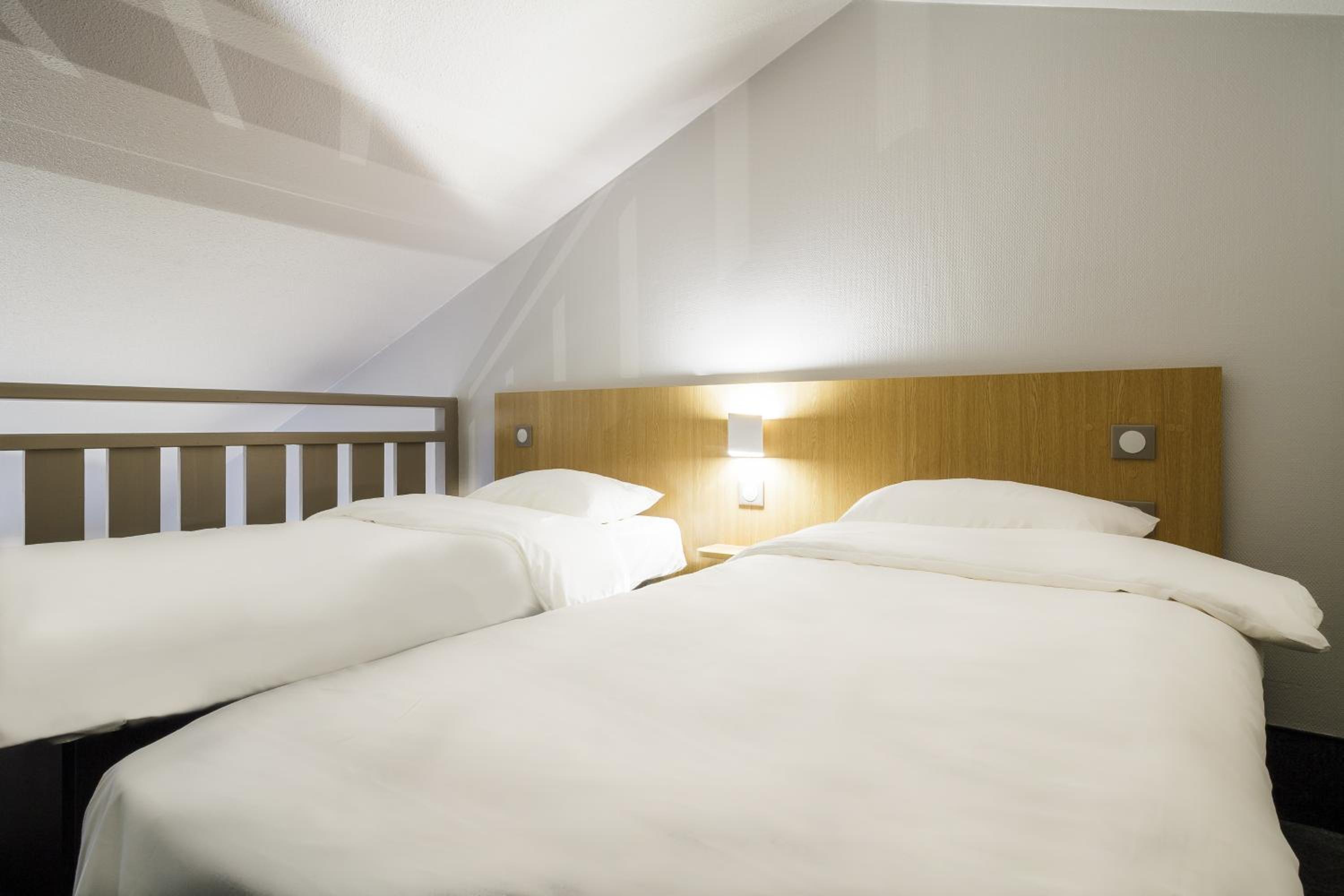 Quadruple Room - Photo 2