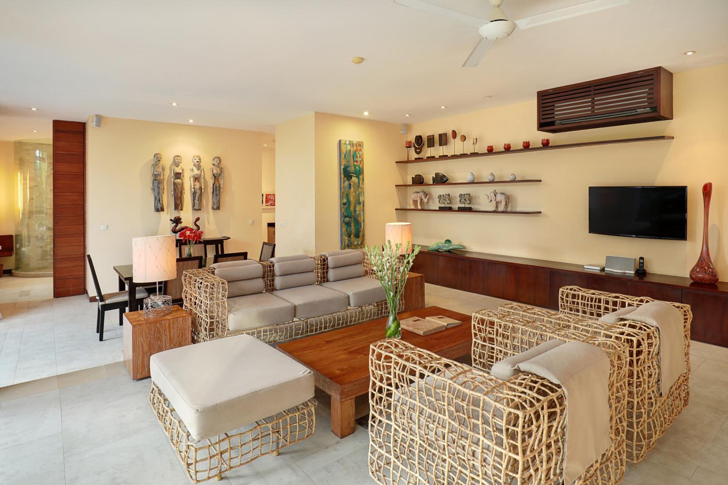 Two-Bedroom Villa with Private Pool - Photo 41