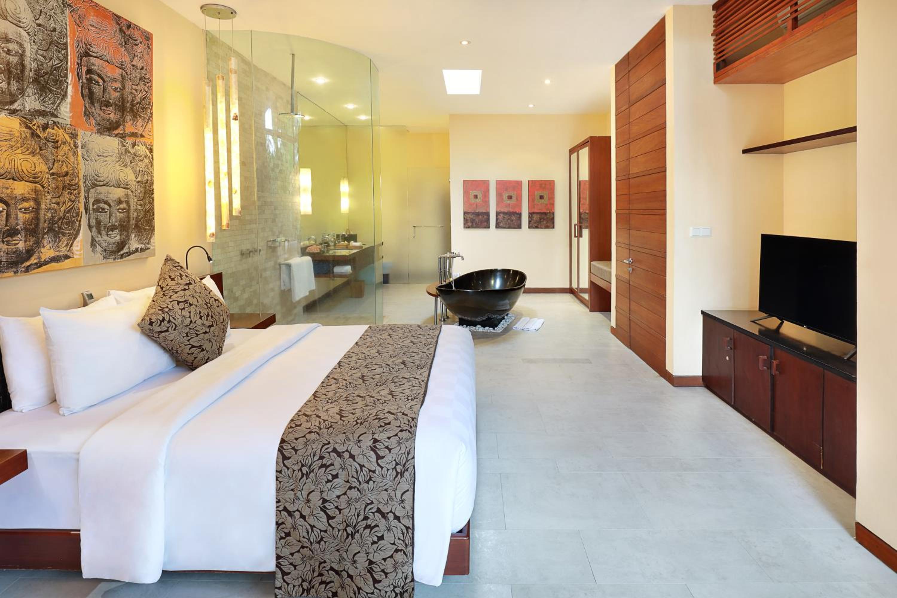 Two-Bedroom Villa with Private Pool - Photo 38