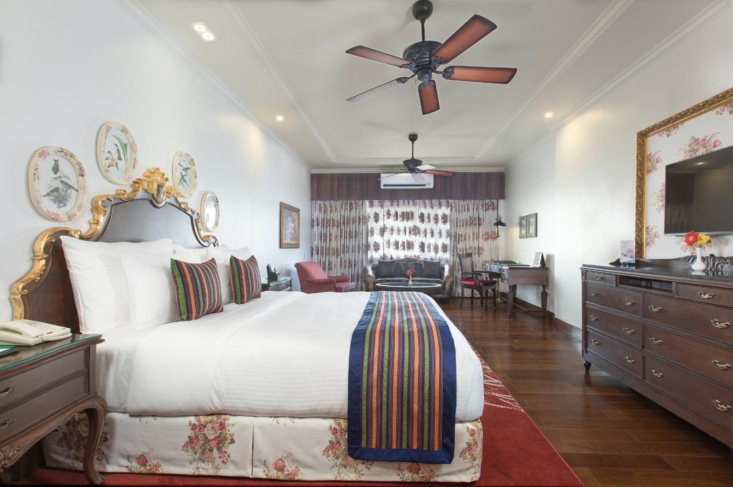 Deluxe Room Kanchenjunga View - 10% Discount on Foods & Soft Beverages* | 15% Discounts on Laundry Services* | INR 500 spa credit during your stay on selective Massage services. TnC Apply.* | Free Minibar - 2 cans of soft Beverages (Once on Arrival)