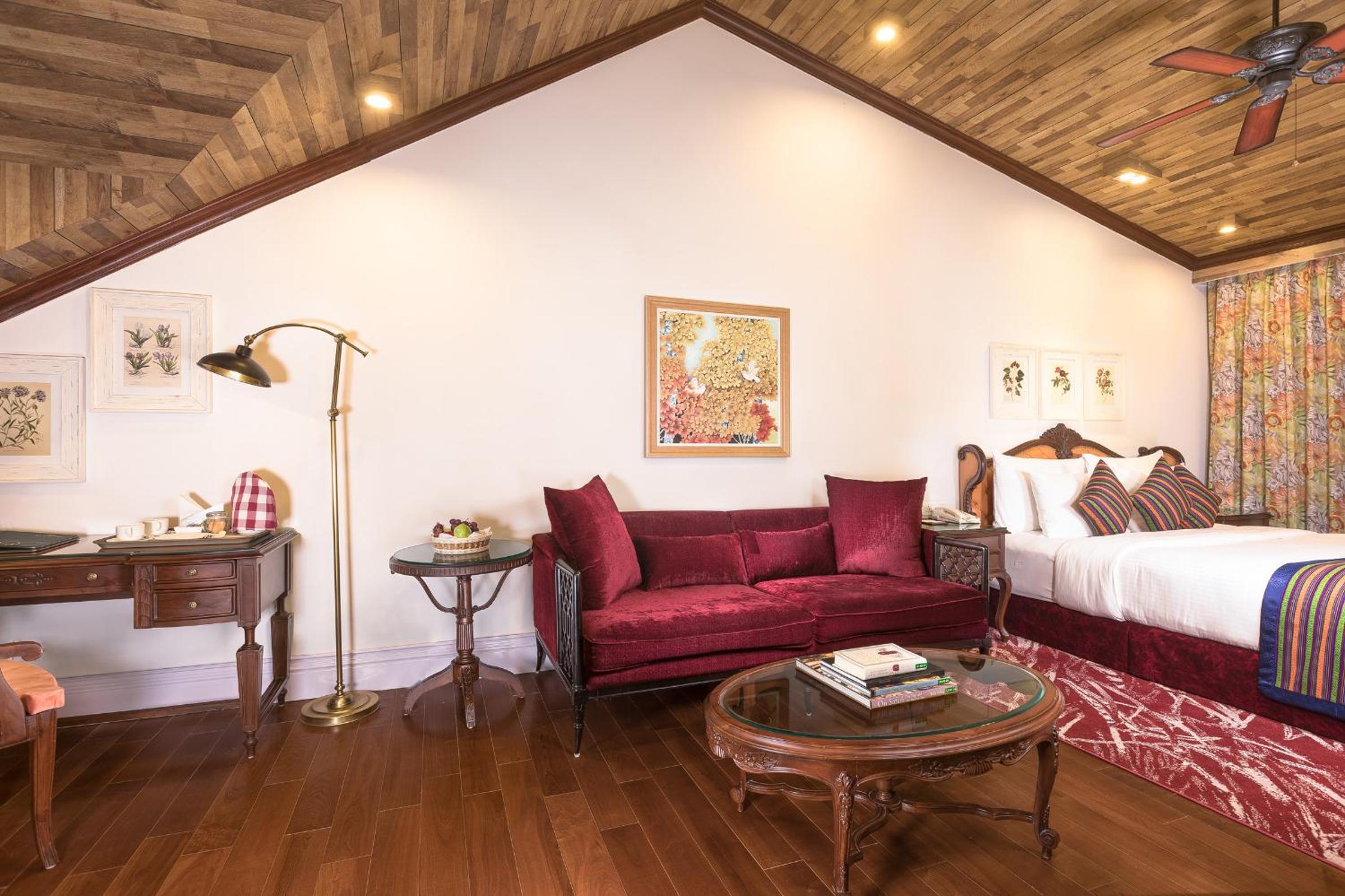 Deluxe Cottage -  10% Discount on Foods & Soft Beverages* | 15% Discounts on Laundry Services* | INR 500 spa credit during your stay on selective Massage services. TnC Apply.* | Free Minibar - 2 cans of soft Beverages (Once on Arrival)  photo 3