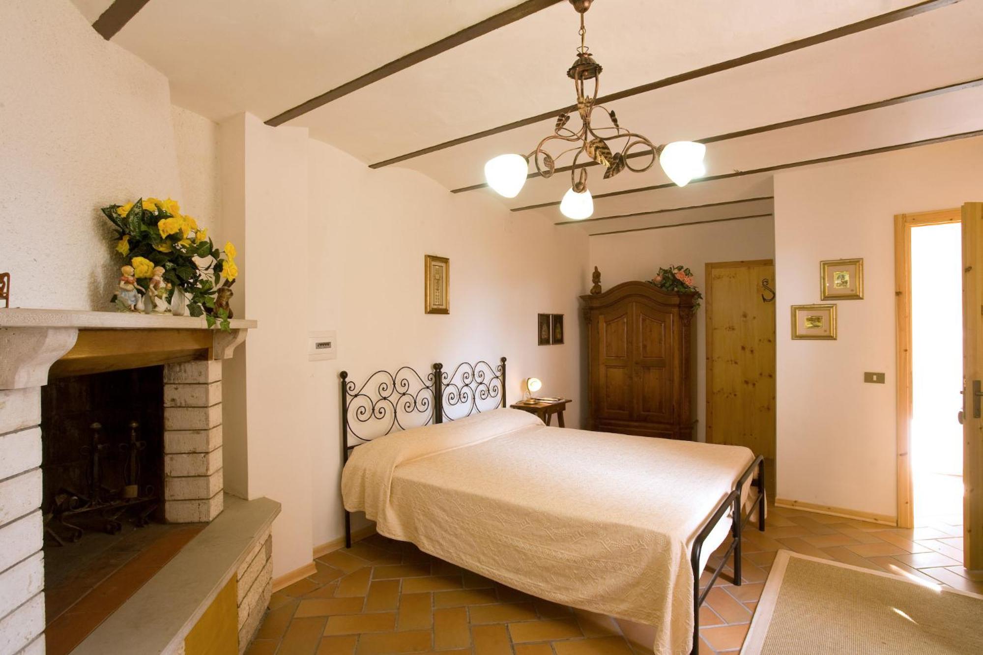 Double or Twin Room photo 2