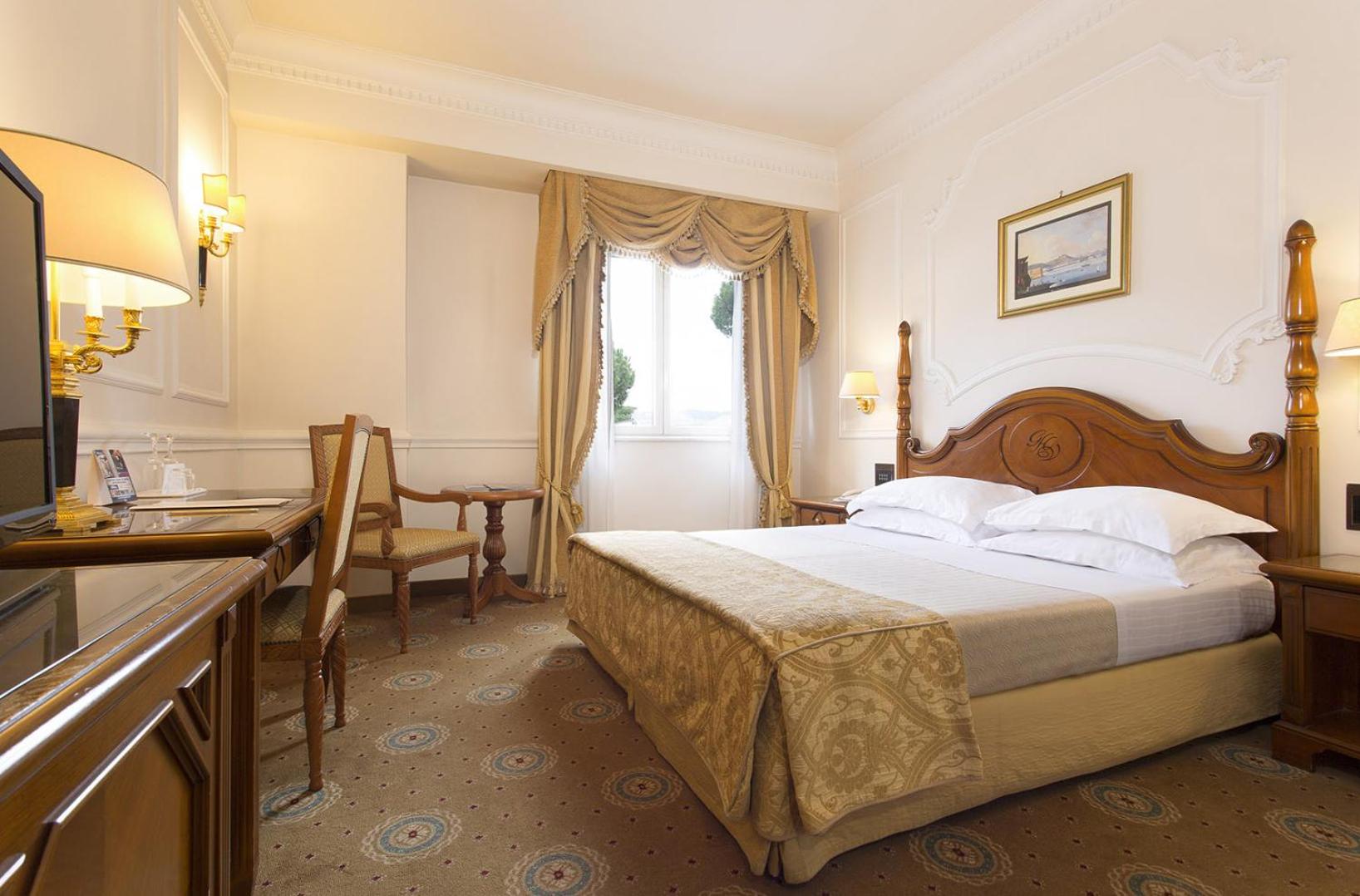 Double Room - Photo 4