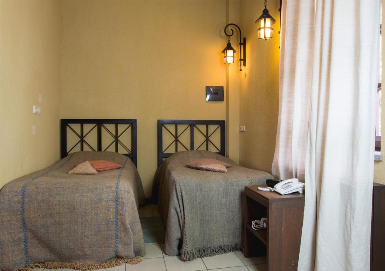 Standard Twin Room photo 1